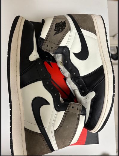 Nike Air Jordan 1 High OG "Sail/Dark Mocha/Black"