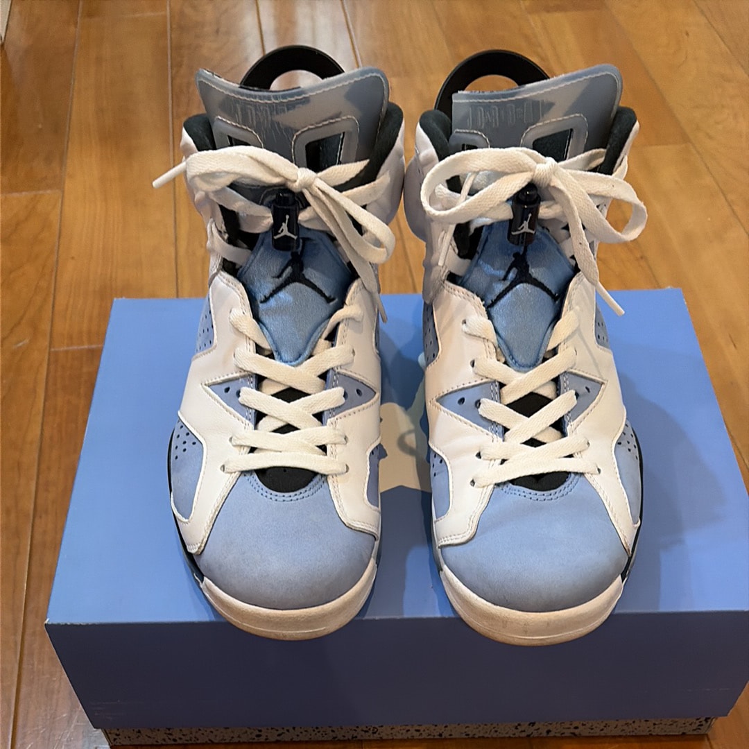 Nike Air Jordan 6 "UNC"