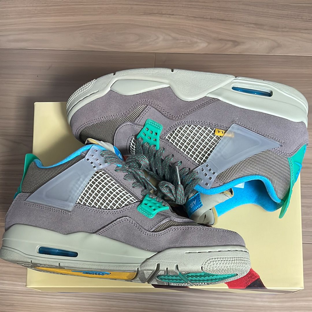 UNION × Nike Air Jordan 4 SP "Taupe Haze"
