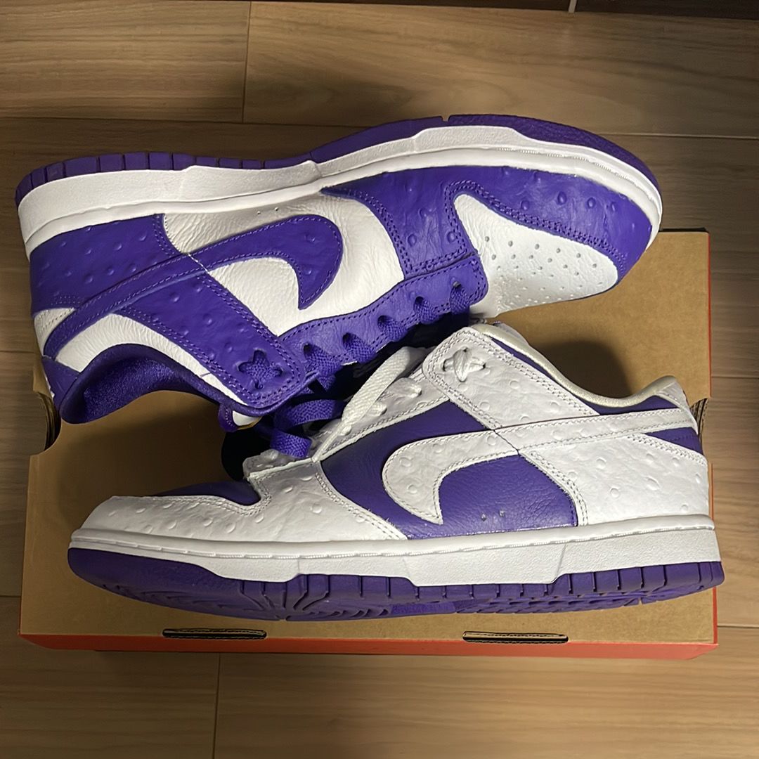 Nike Women's Dunk Low "Made You Look"