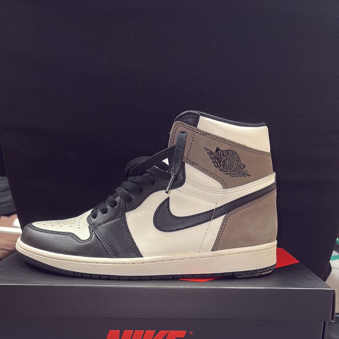Nike Air Jordan 1 High OG "Sail/Dark Mocha/Black"