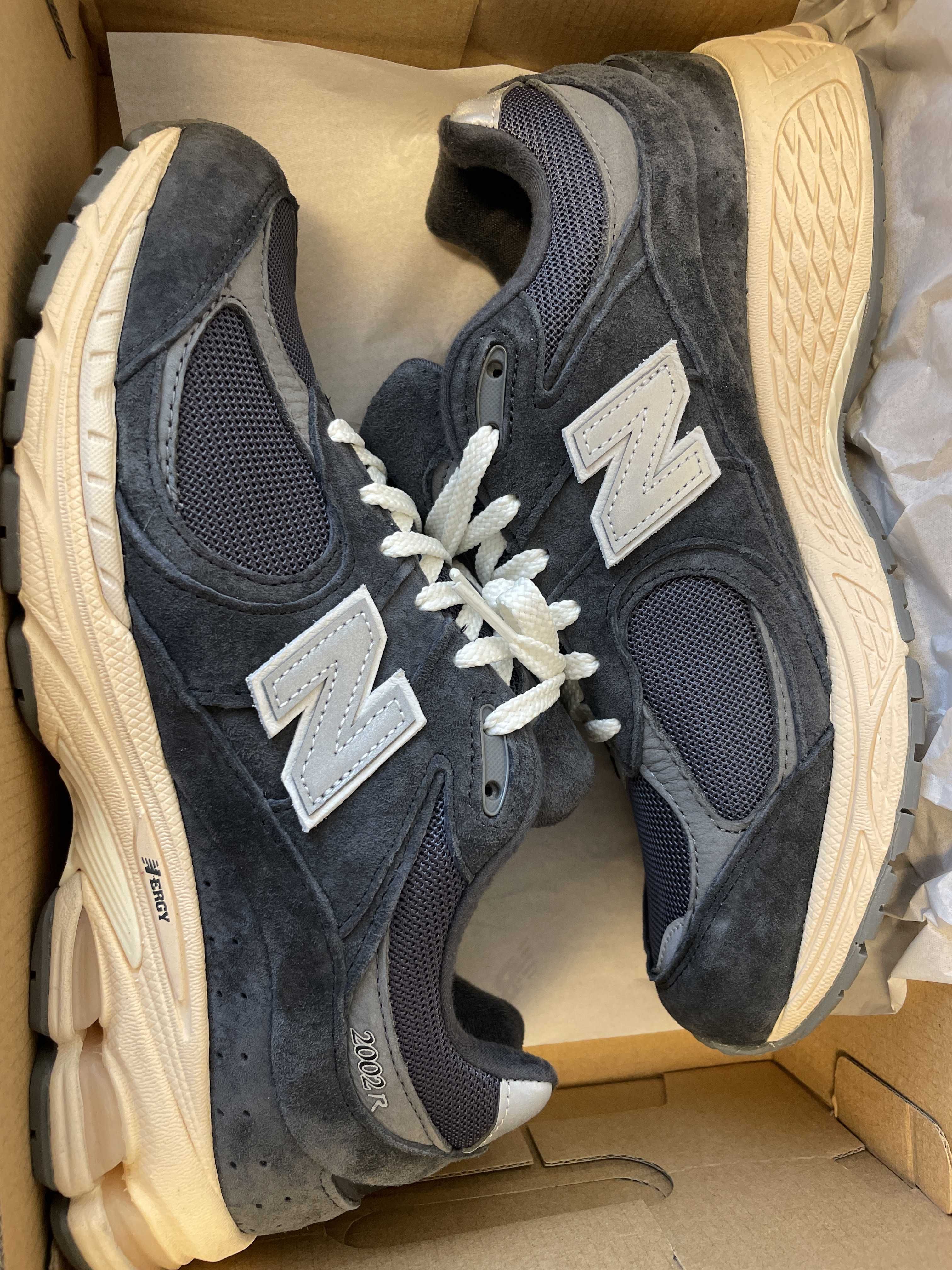 New Balance 2002R "Phantom"