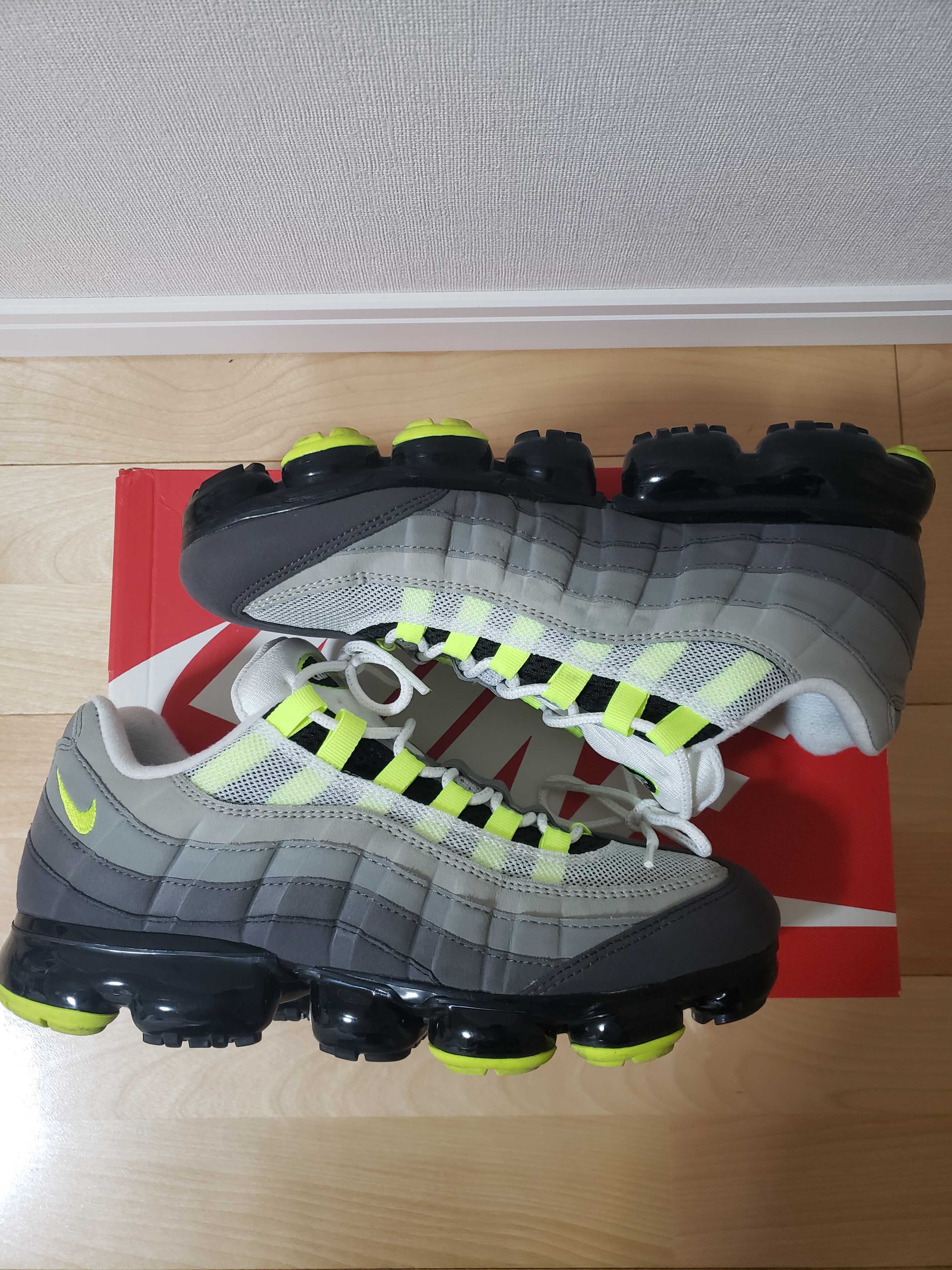 Nike Air Vapormax 95 "Neon"