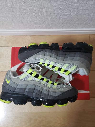 Nike Air Vapormax 95 "Neon"