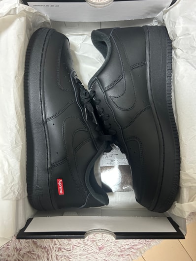 Supreme × Nike Air Force 1 Low "Black"