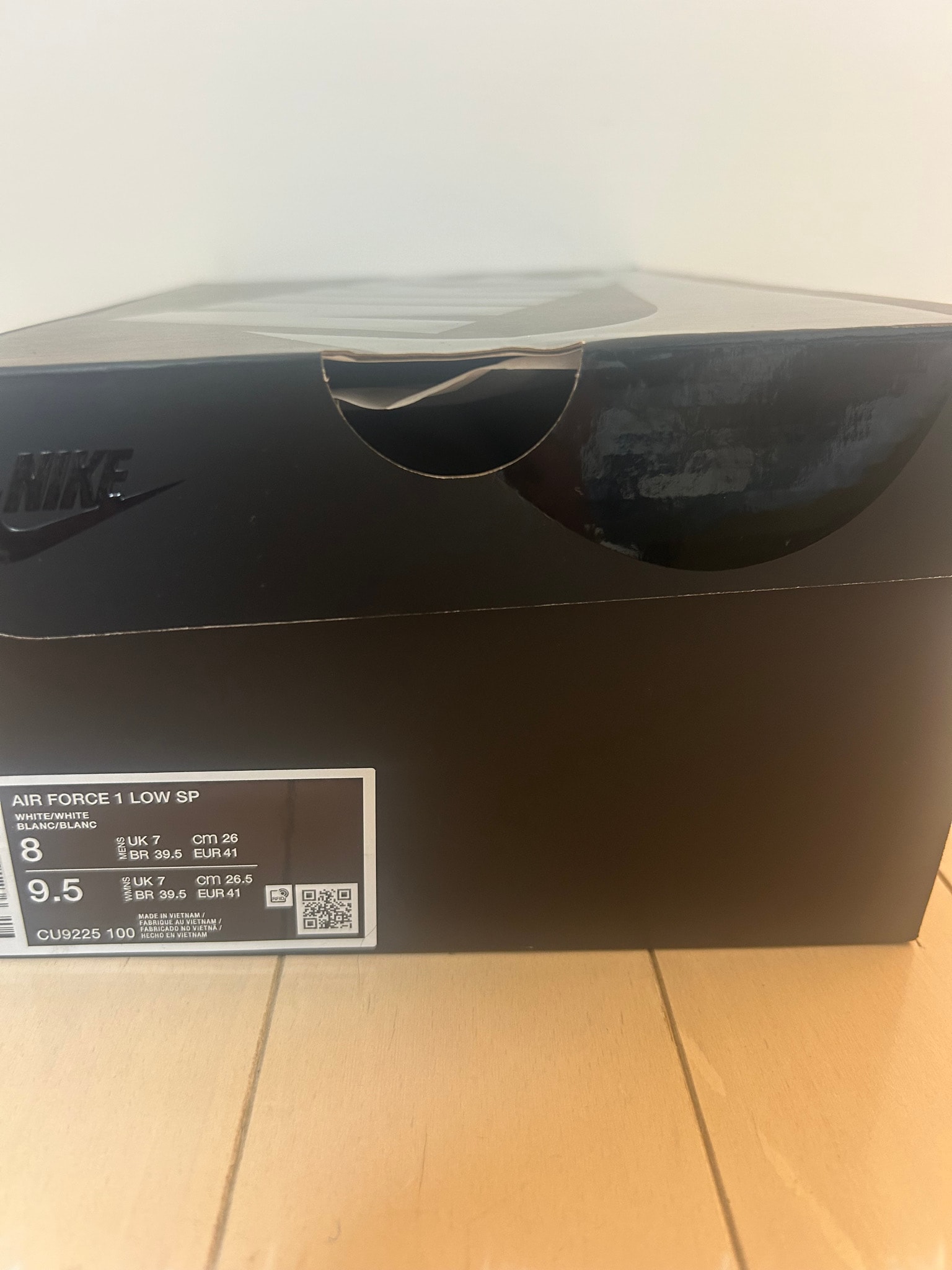 Supreme × Nike Air Force 1 Low "White"