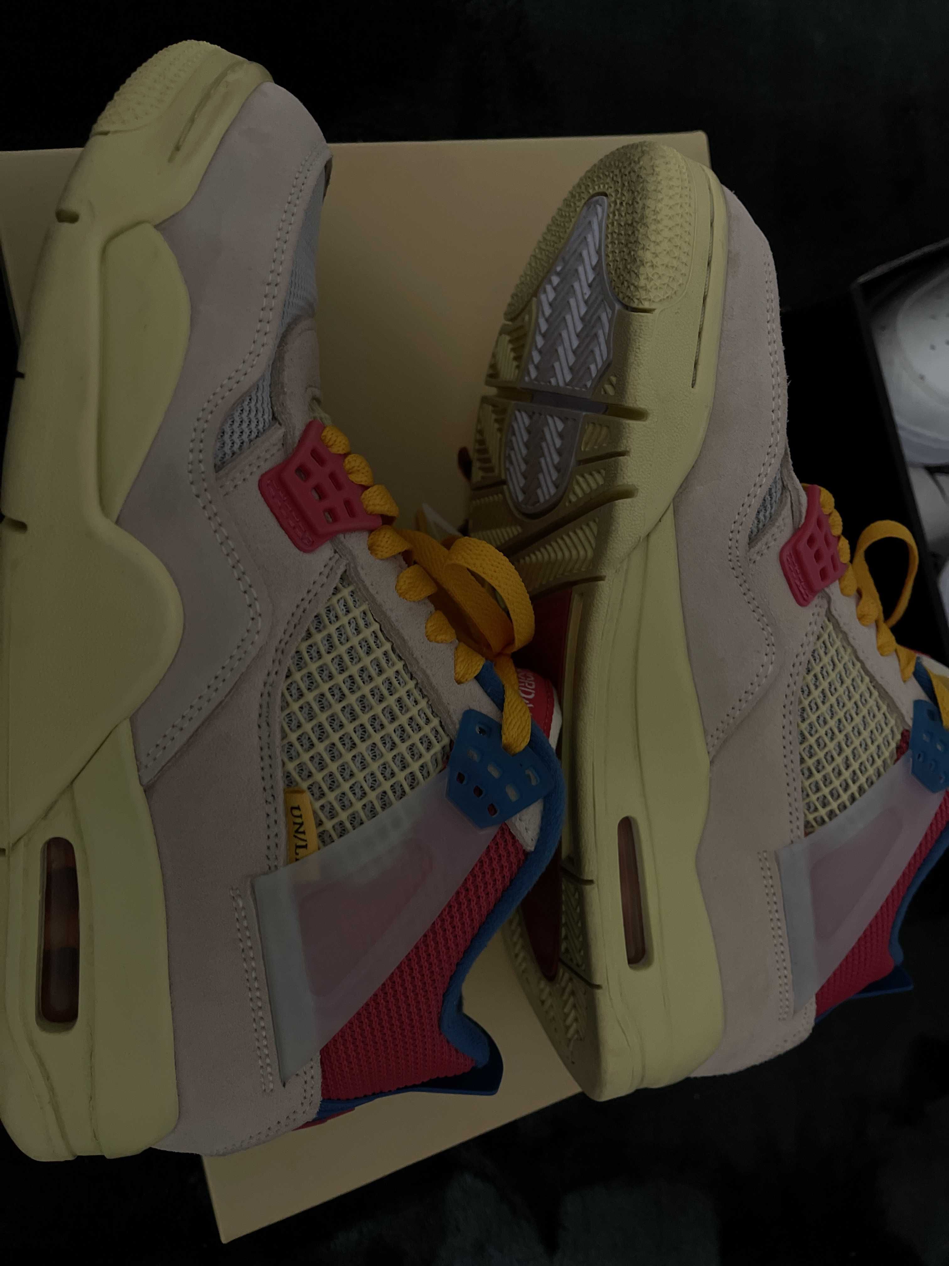 UNION × Nike Air Jordan 4 SP "Guava Ice/Light Fusion Red"