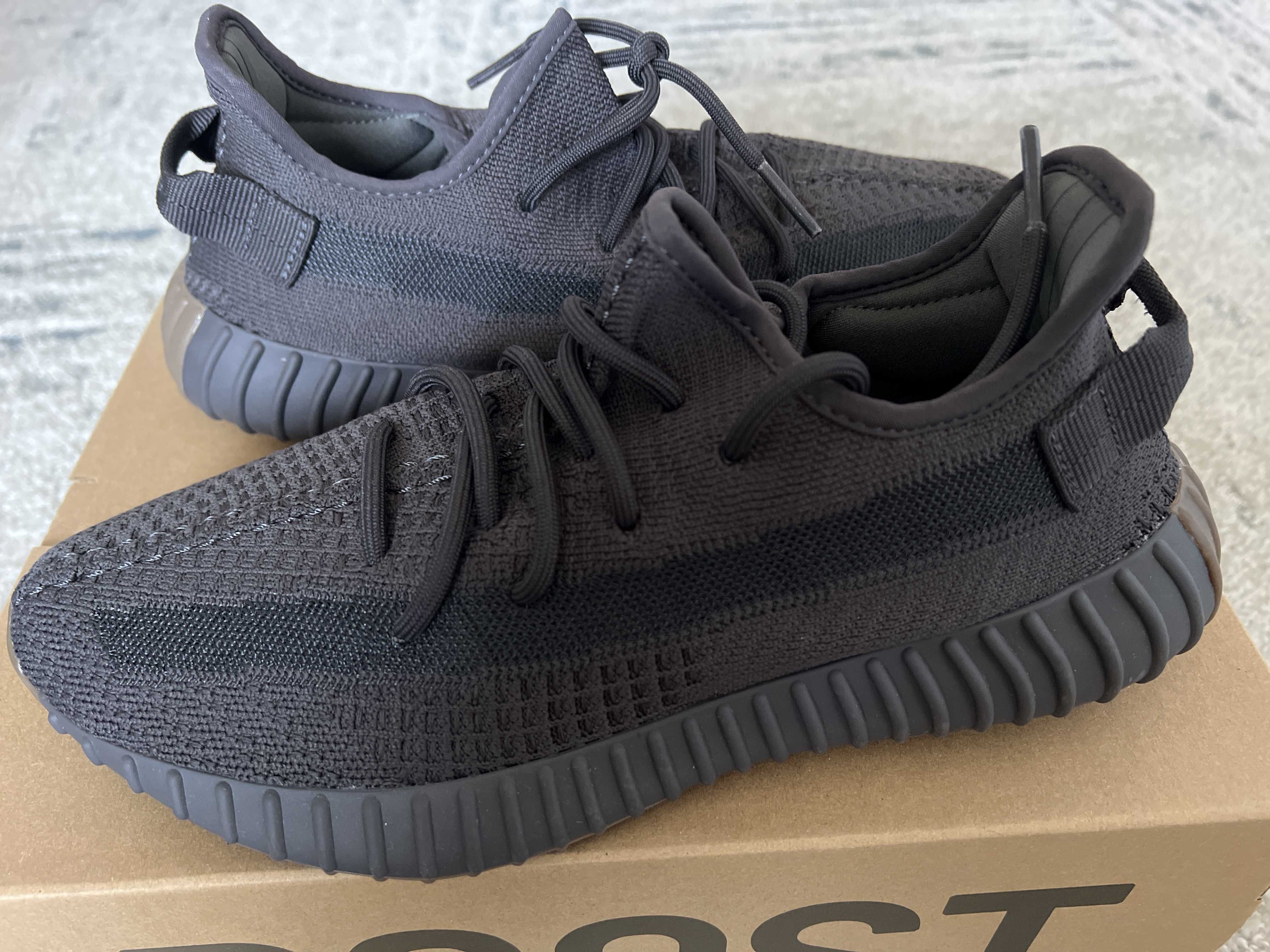 adidas YEEZY Boost 350 V2 "Cinder"