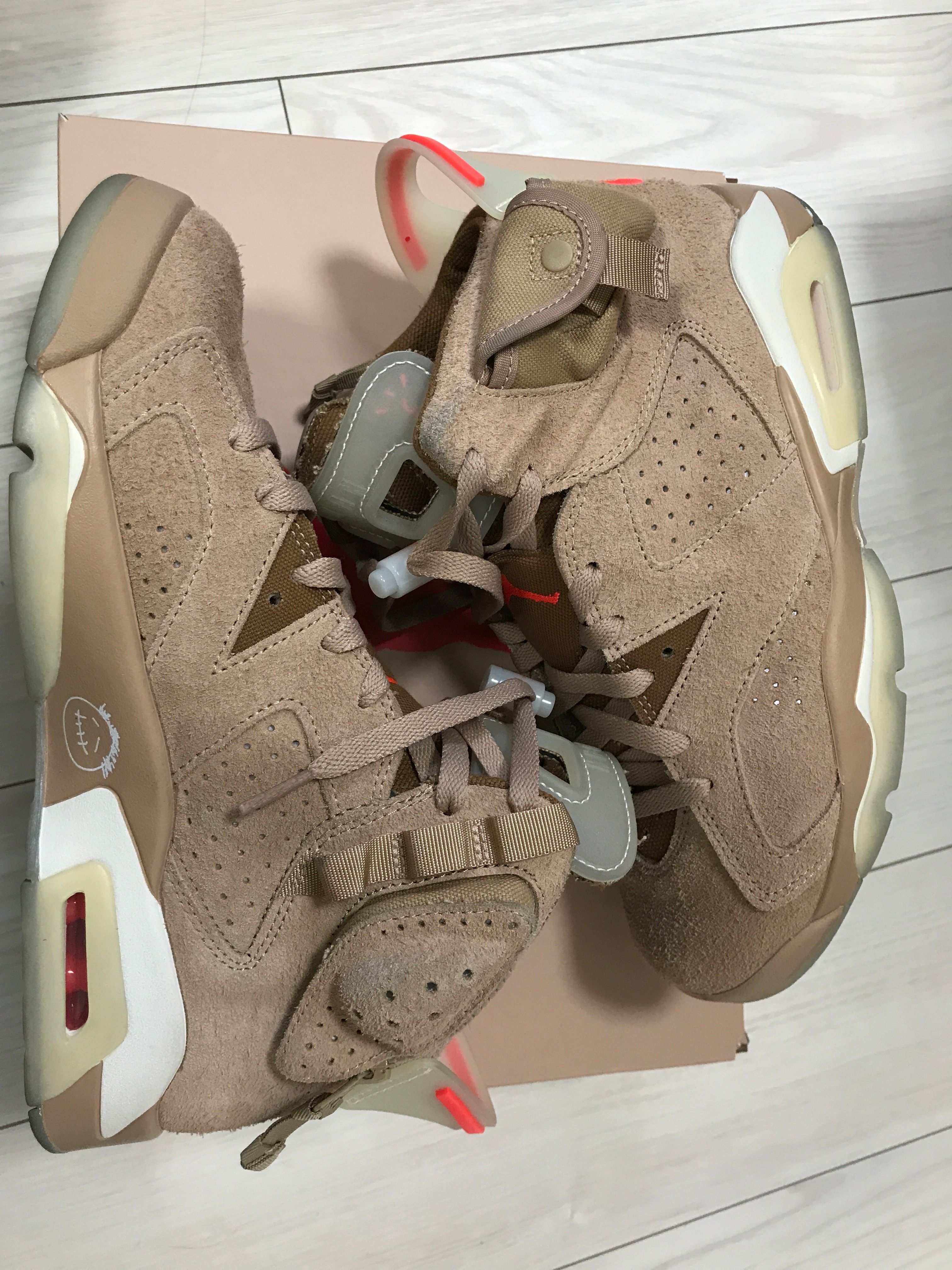 Travis Scott × Nike Air Jordan 6 "British Khaki"