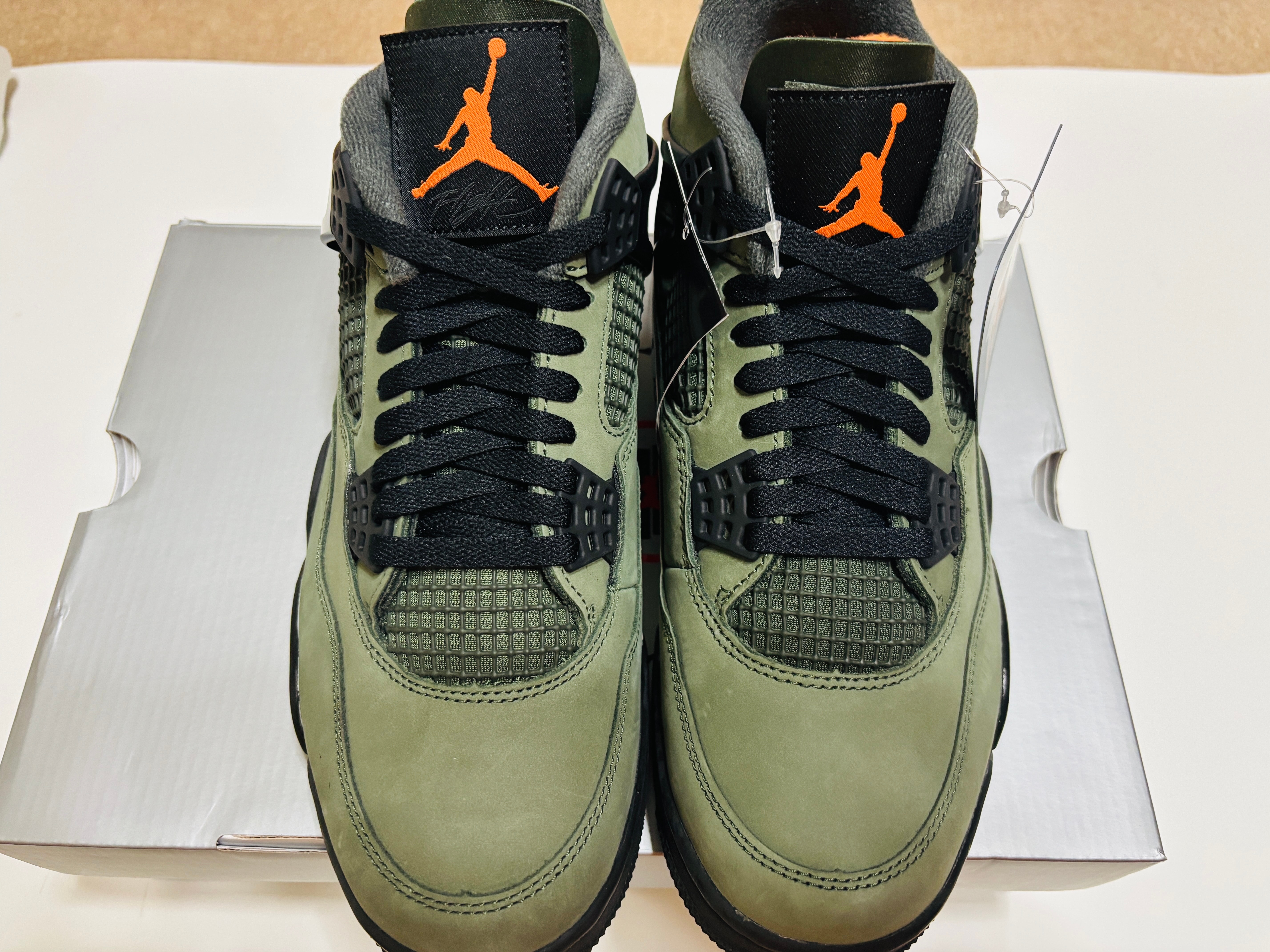 UNDEFEATED × Nike Air Jordan 4 Retro "Deep Green" (2025)