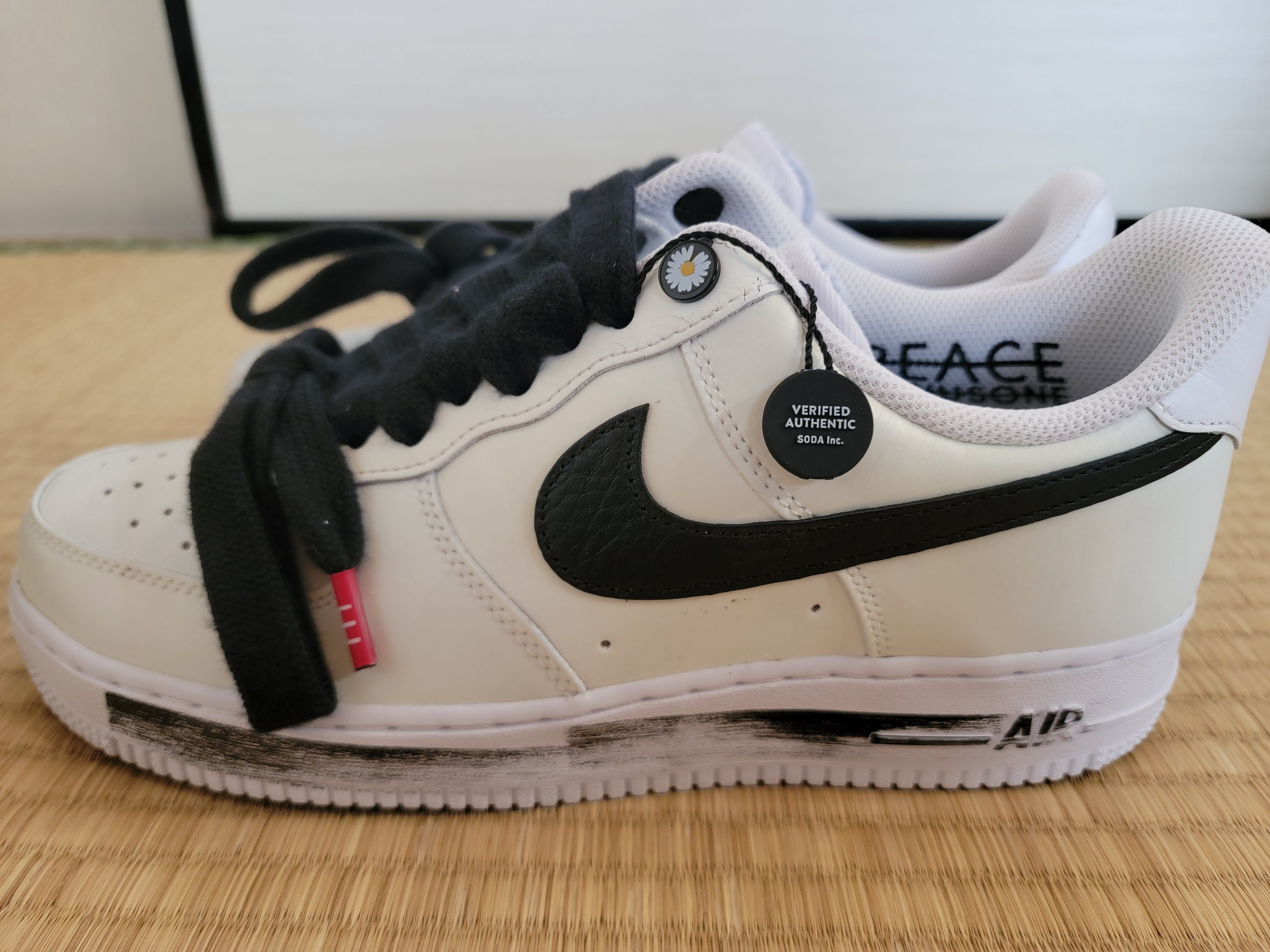 PEACEMINUSONE × Nike Air Force 1 Low "Para-noise/White/Black" / G-DRAGON