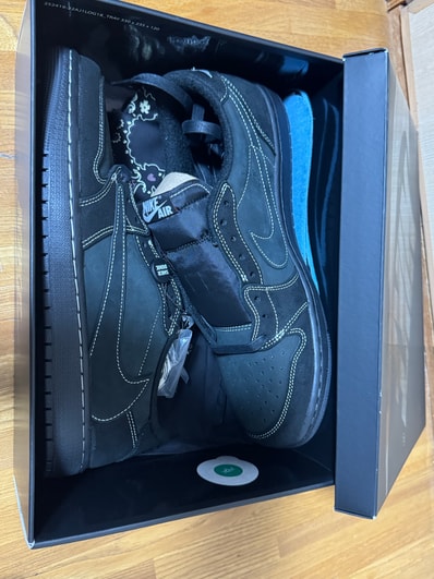Travis Scott × Nike Air Jordan 1 Low OG SP "Black Phantom"
