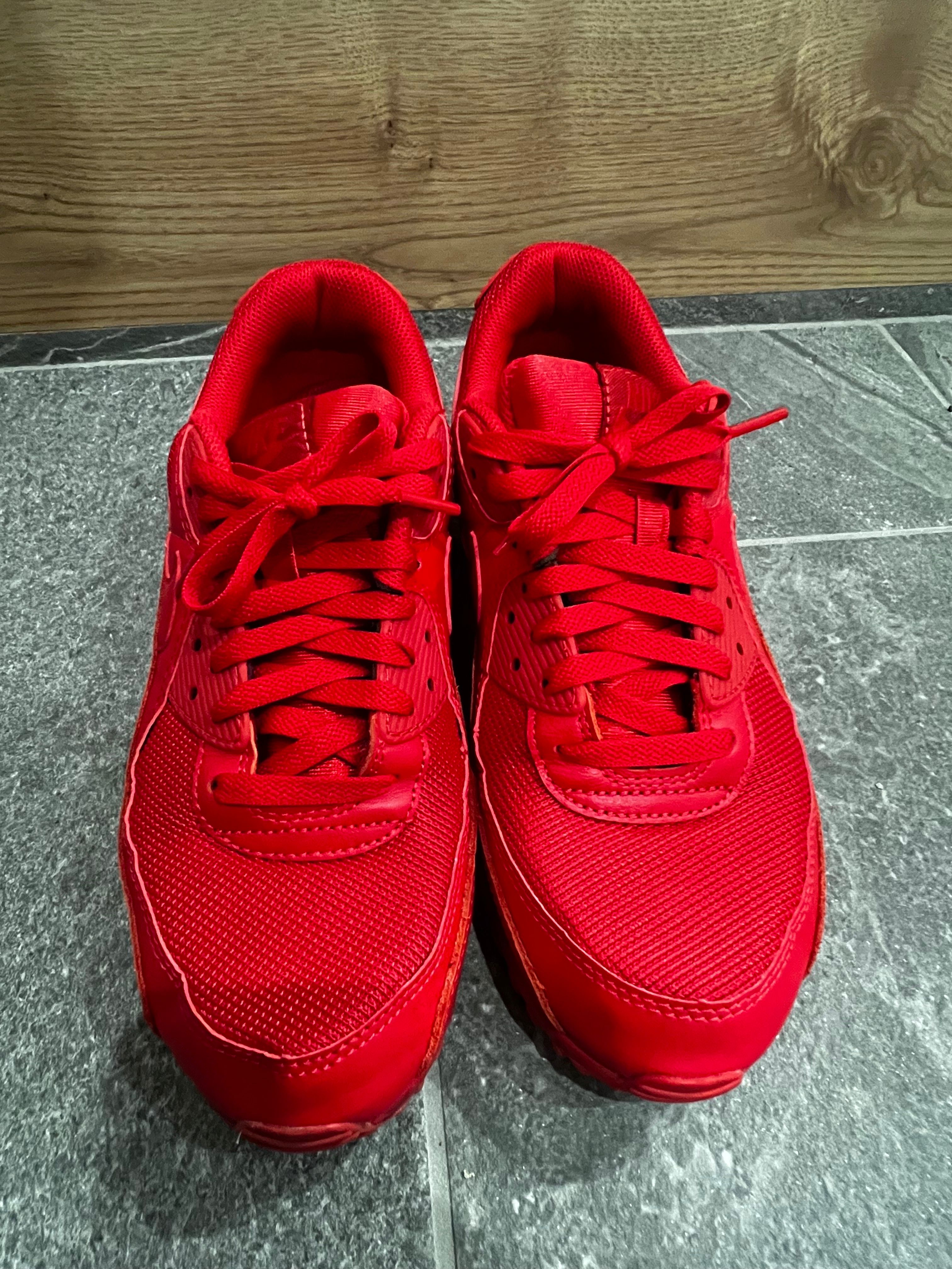 Nike Air Max 90 "University Red"