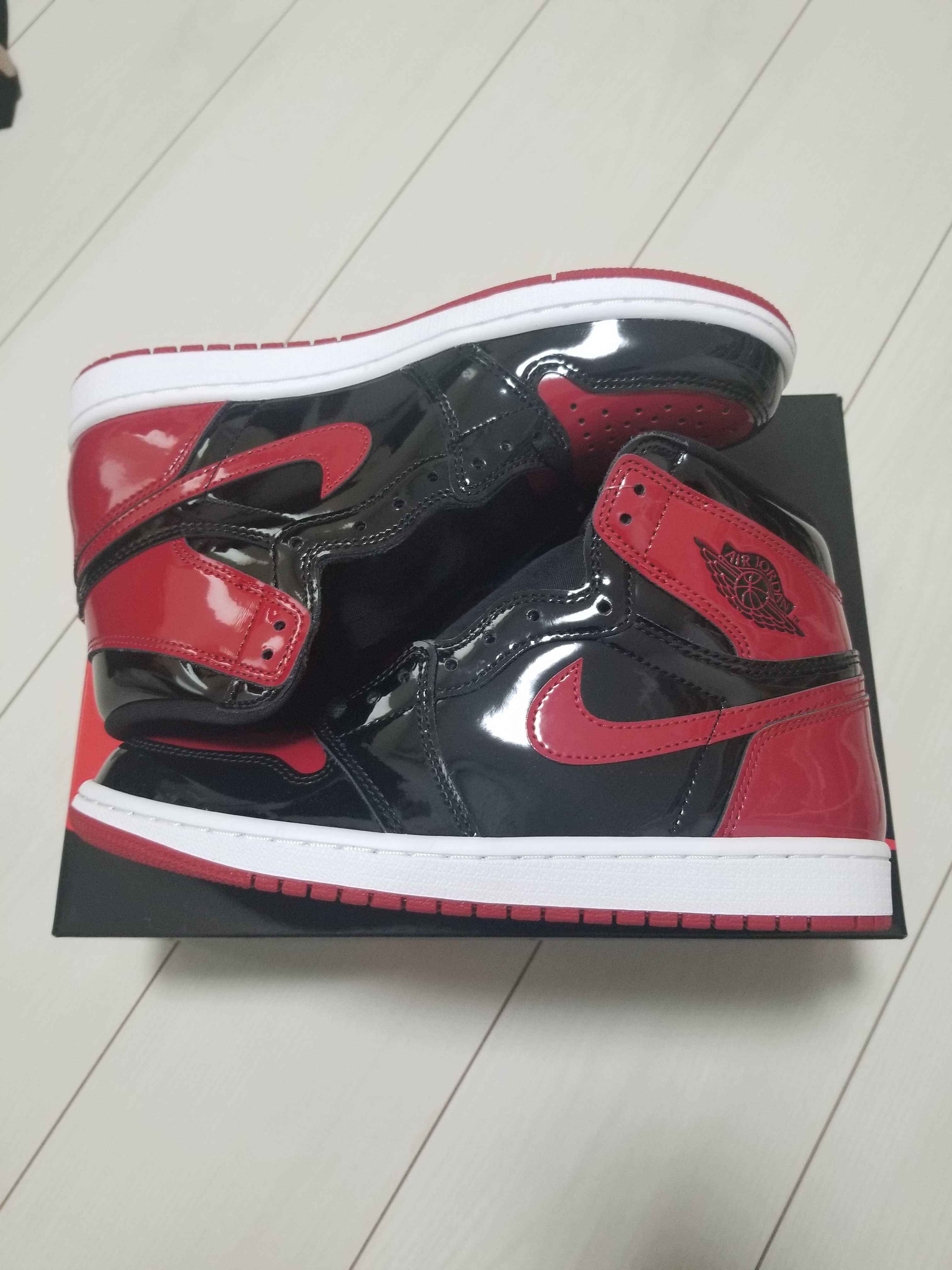 Nike Air Jordan 1 High OG "Patent Bred"