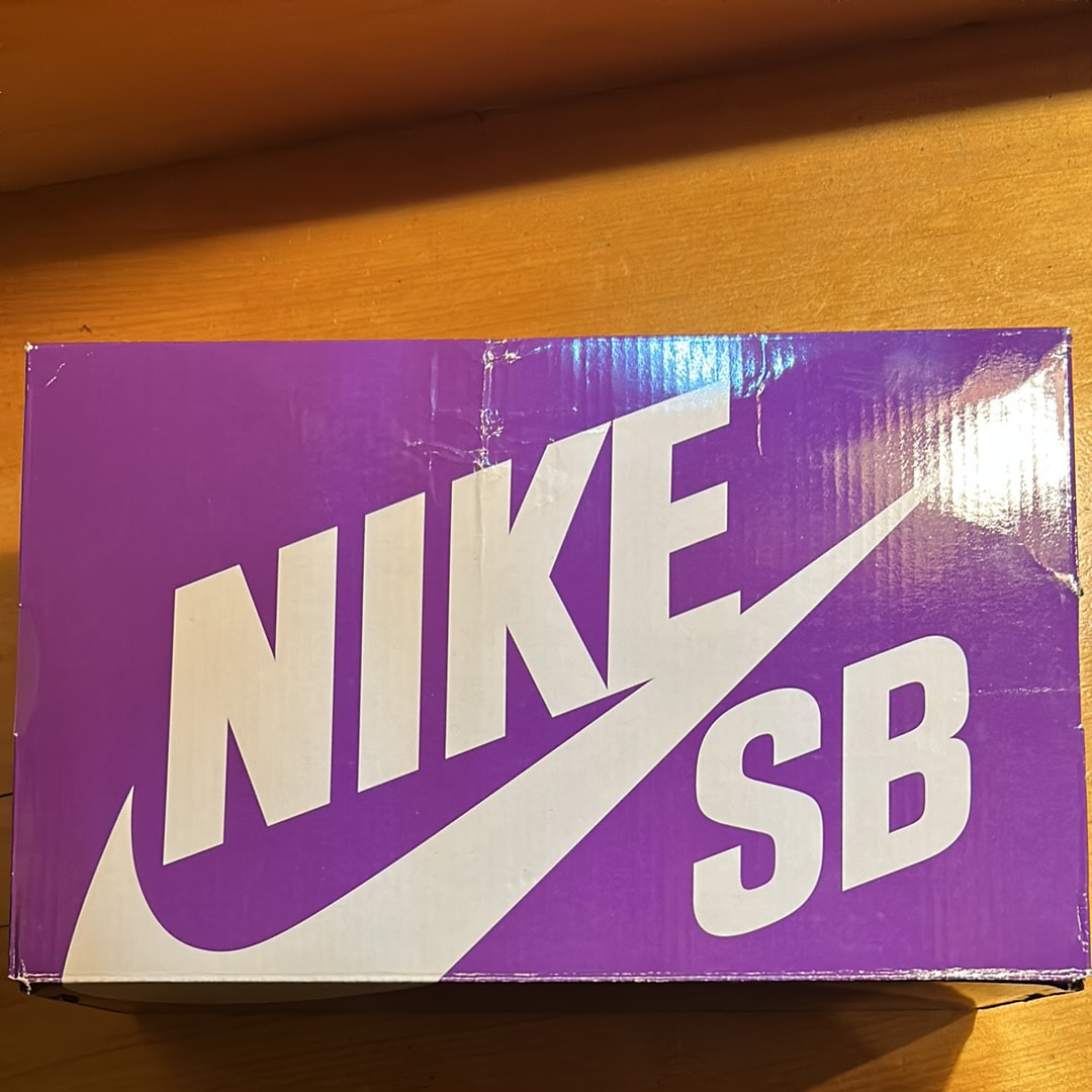 Nike SB Dunk Low "Elephant/Safari"