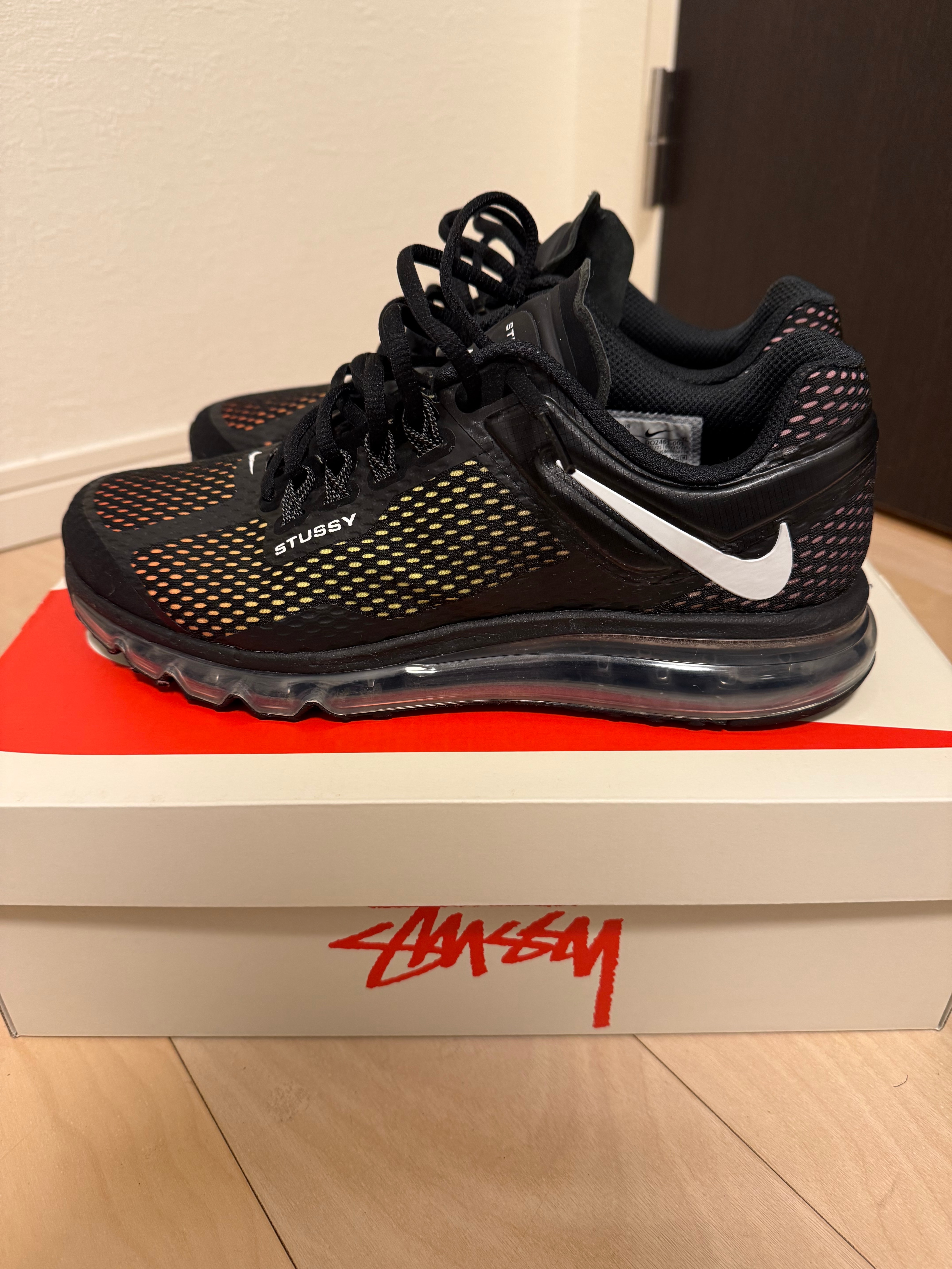 ステューシー × ナイキ エアマックス2013 "ブラック"