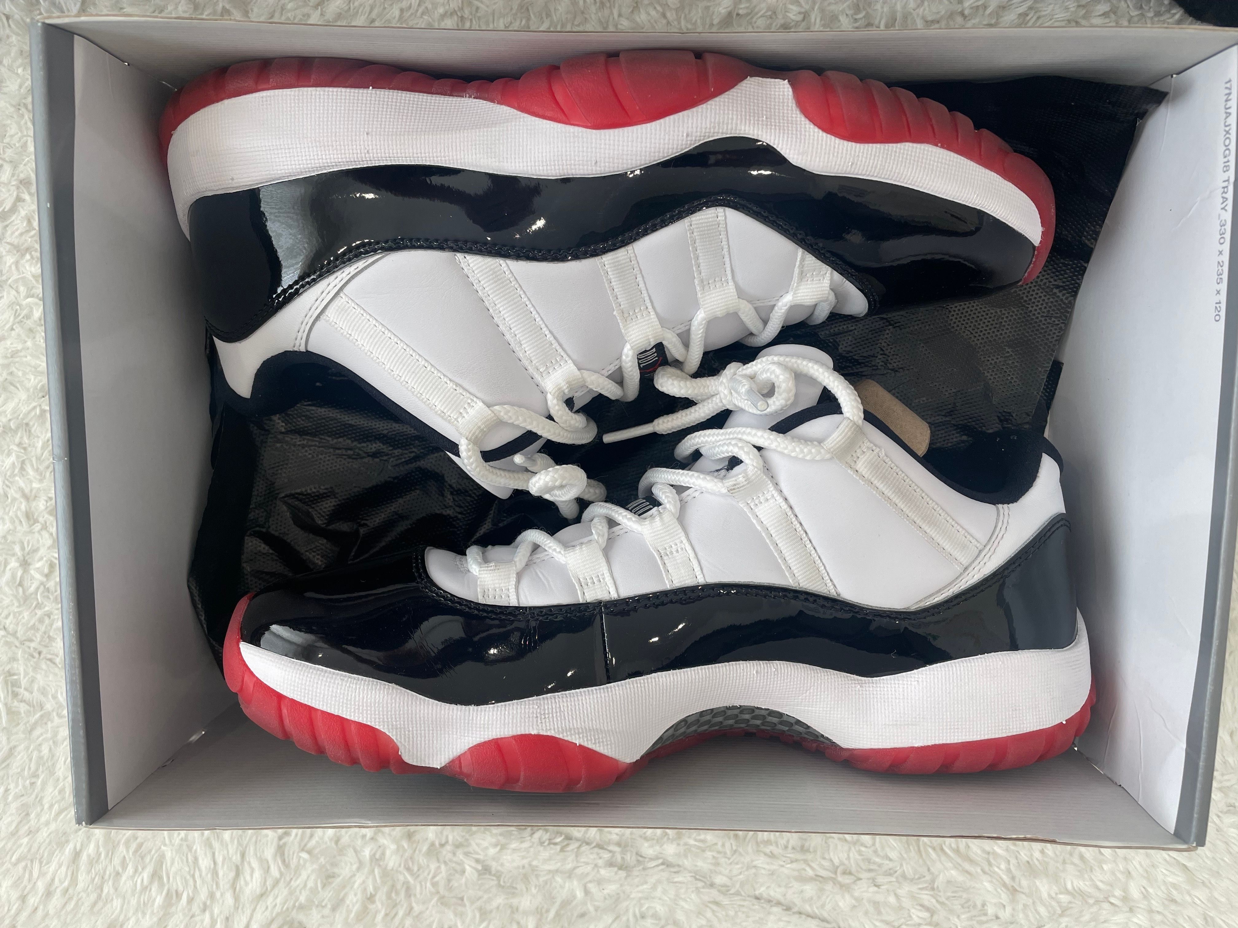 Nike Air Jordan 11 Low "Gym Red"