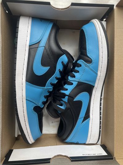 Nike Air Jordan 1 Low "Laser Blue"