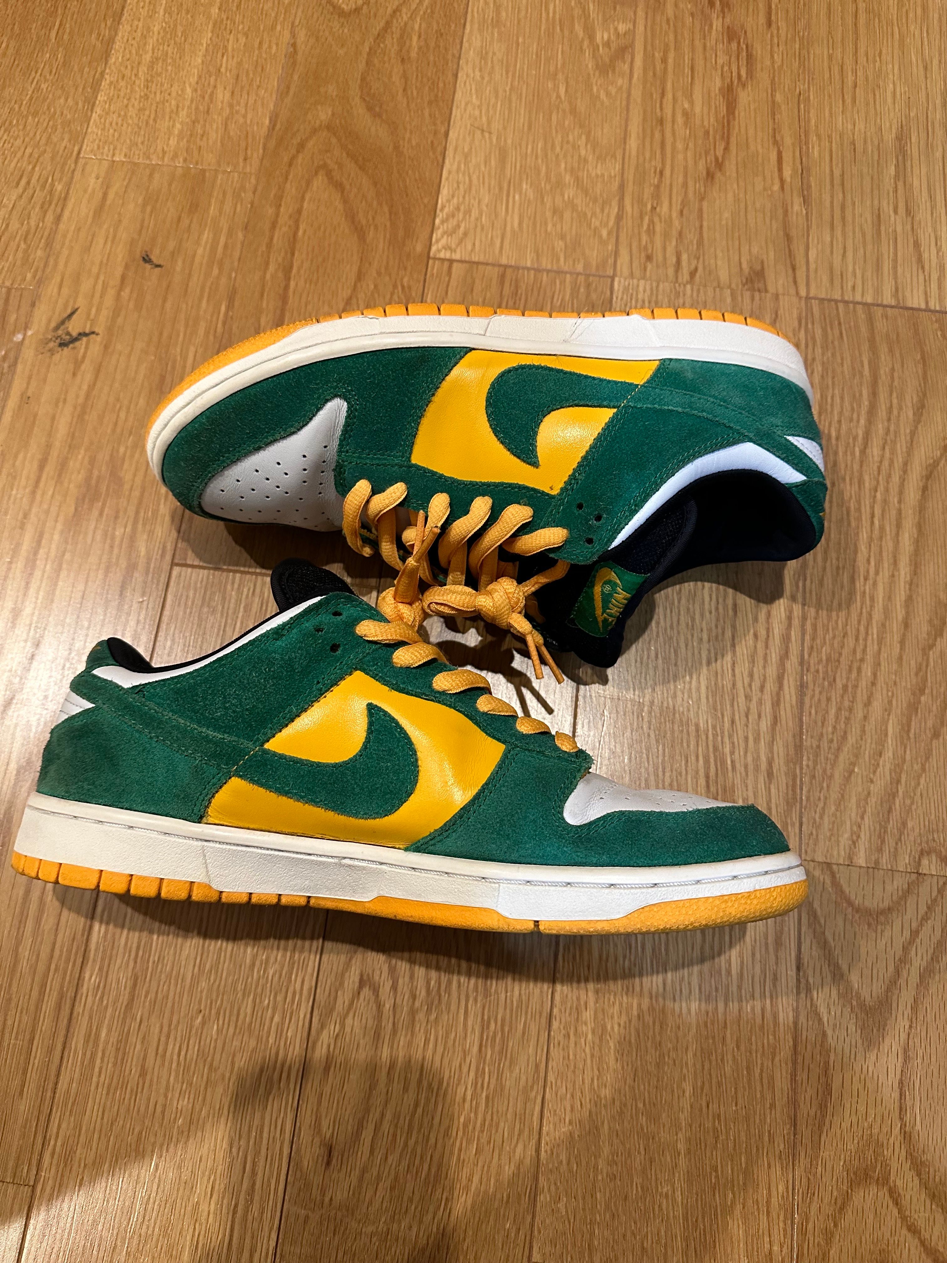 Nike SB Dunk Low Pro "SB Buck" (2003)