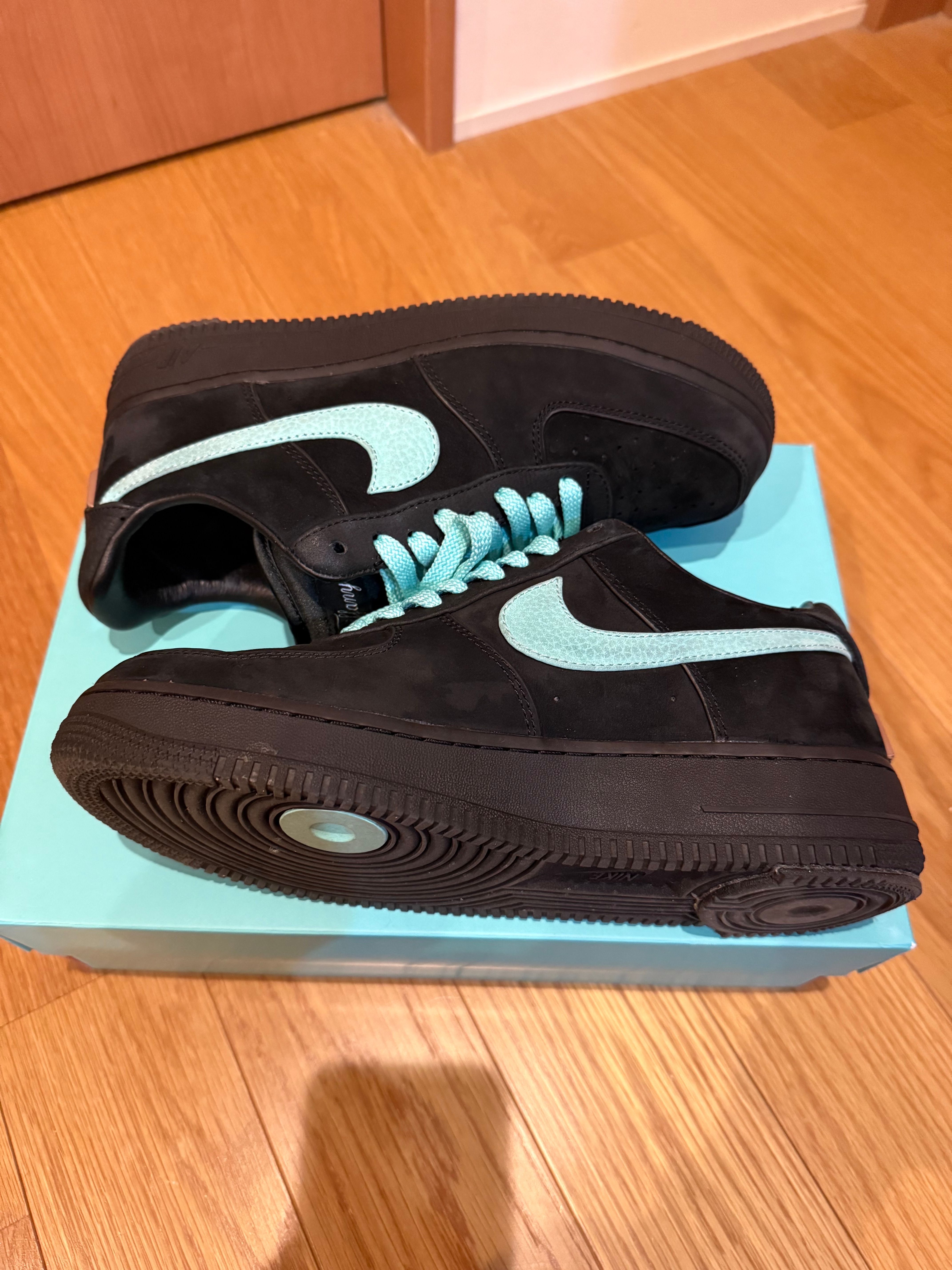 Tiffany & Co. × Nike Air Force 1 Low "1837"