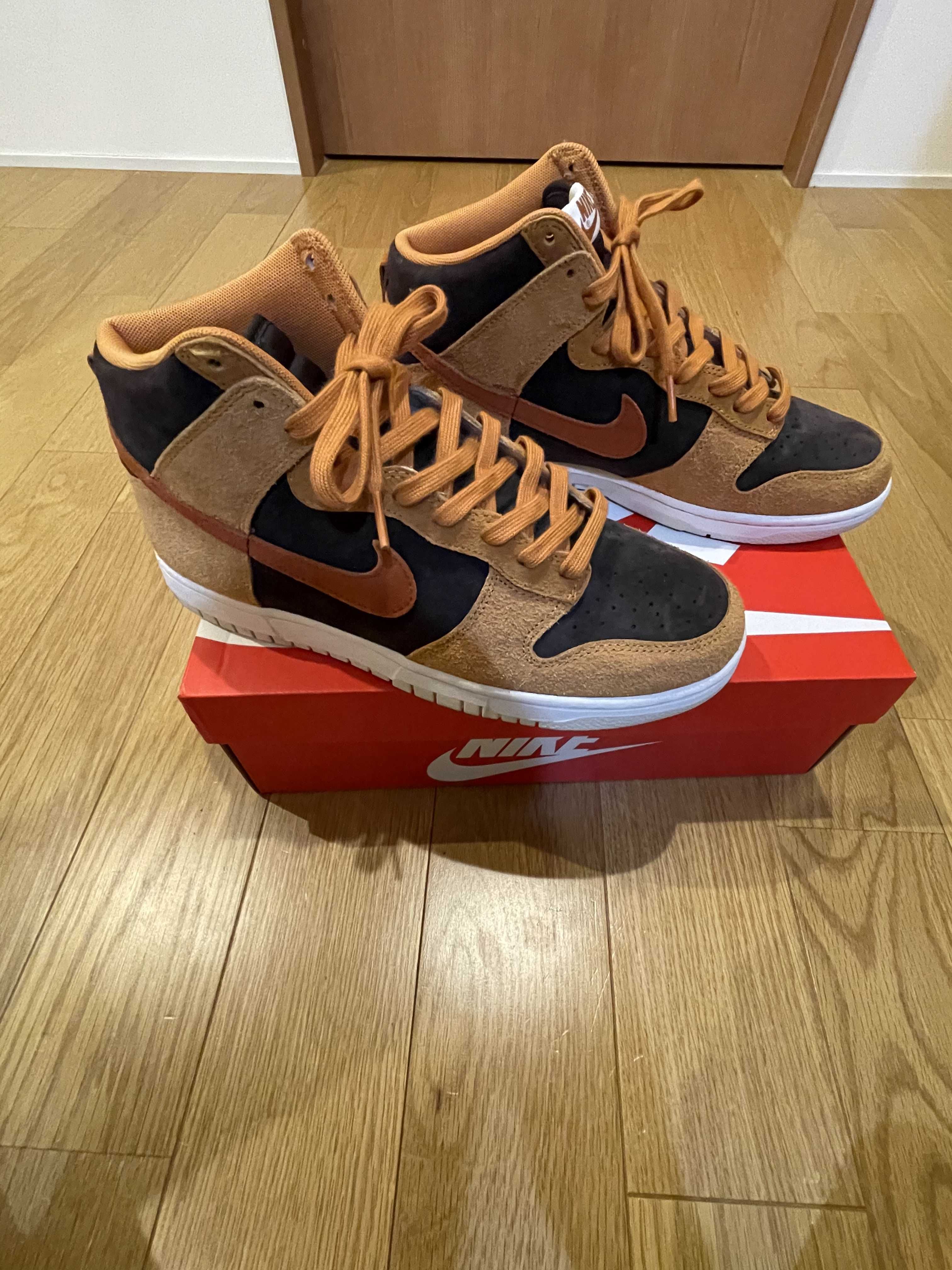 NIKE DUNK HIGH PRM "DARK CURRY"