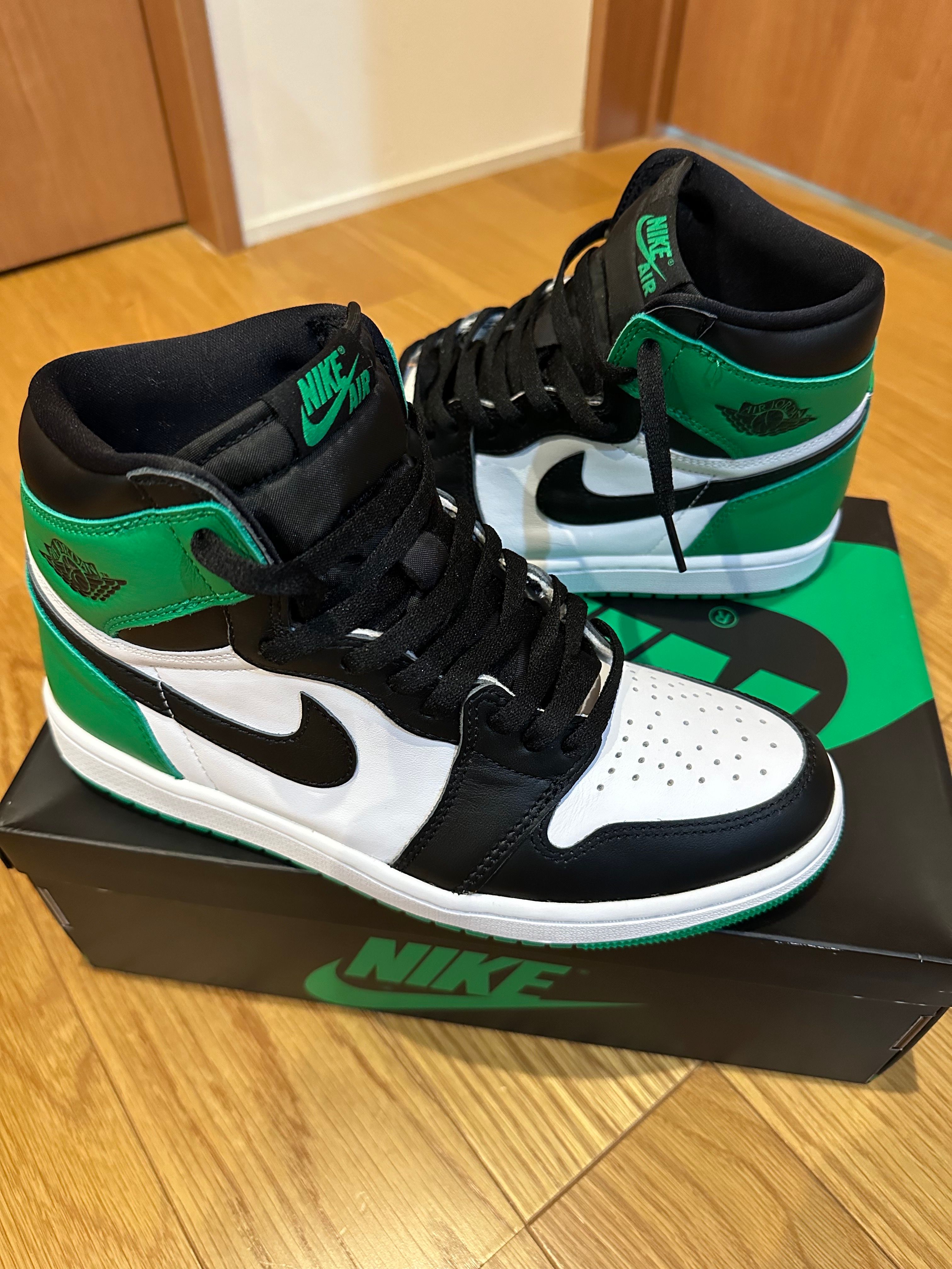 Nike Air Jordan 1 Retro High OG "Celtics/Black and Lucky Green" (2023)