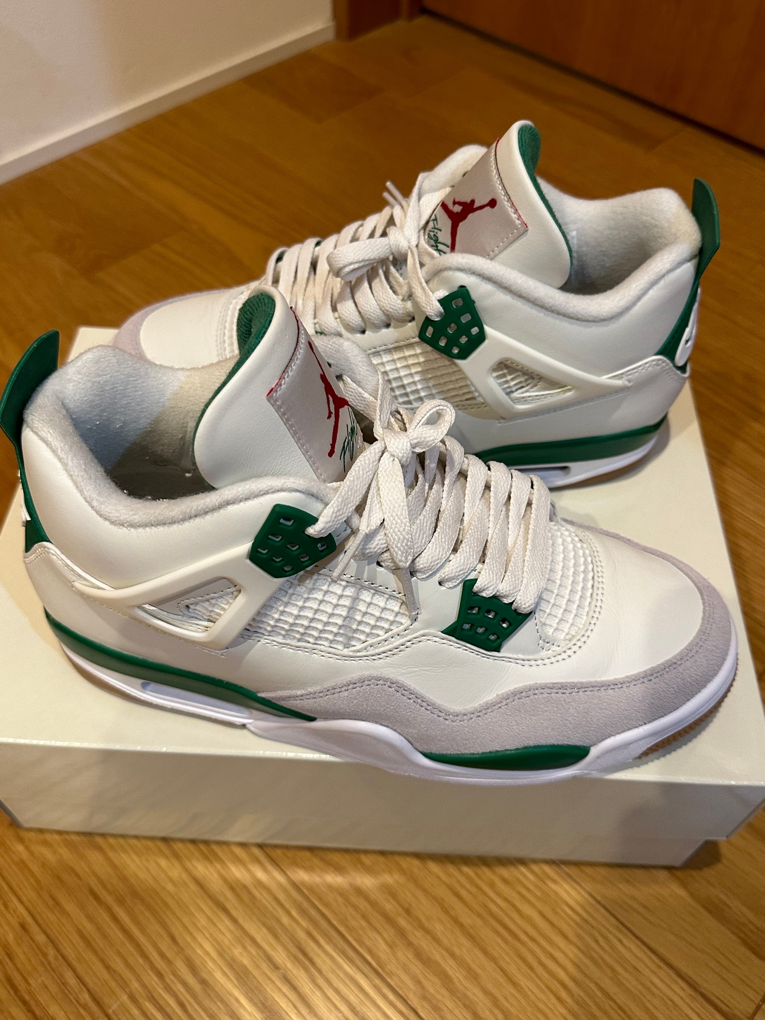 Nike SB × Air Jordan 4 Retro SP "Pine Green"