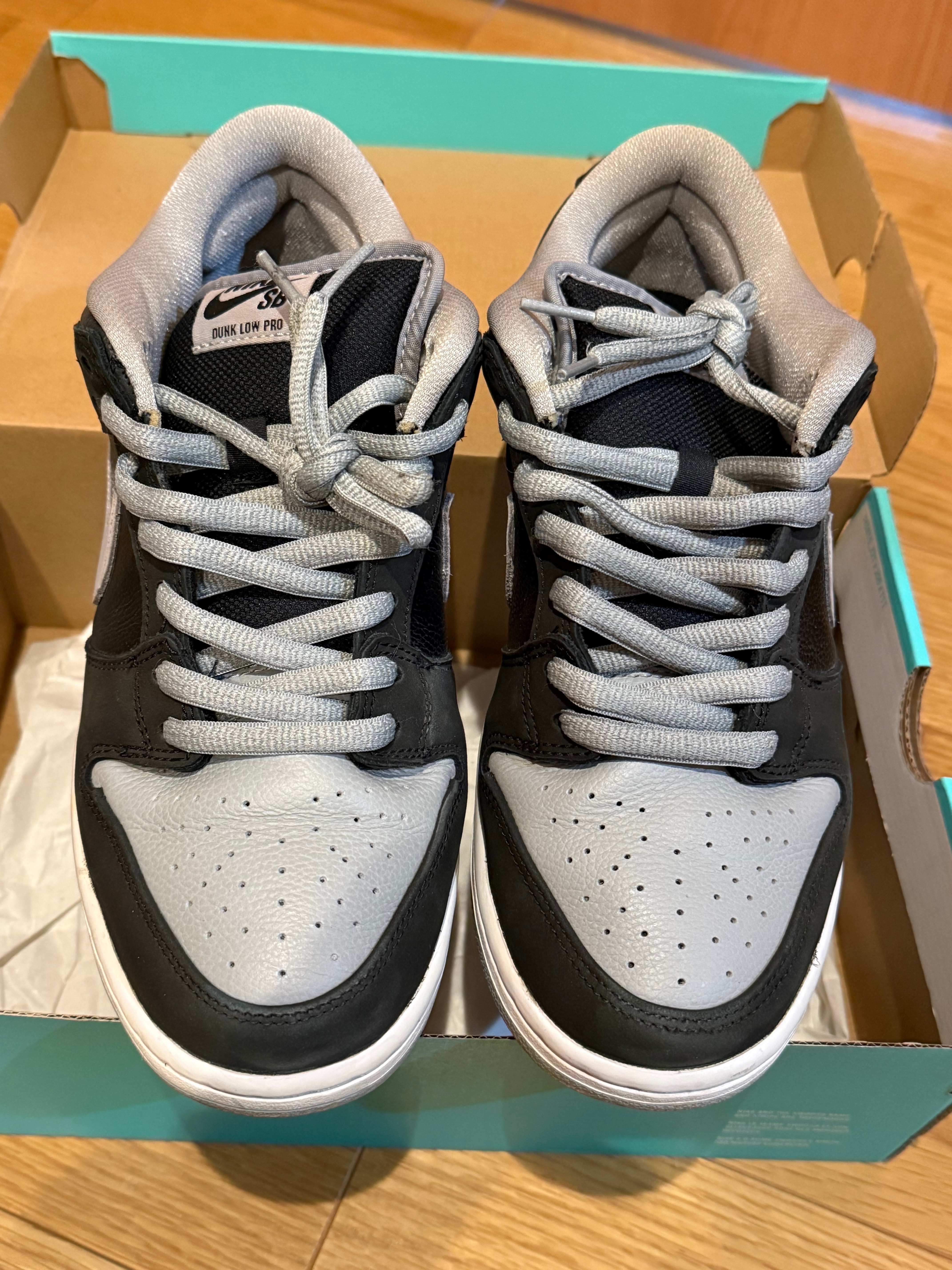 Nike SB Dunk Low "Shadow"