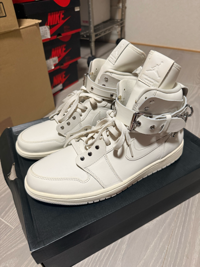COMME des GARCONS × Nike Air Jordan 1 High "White"