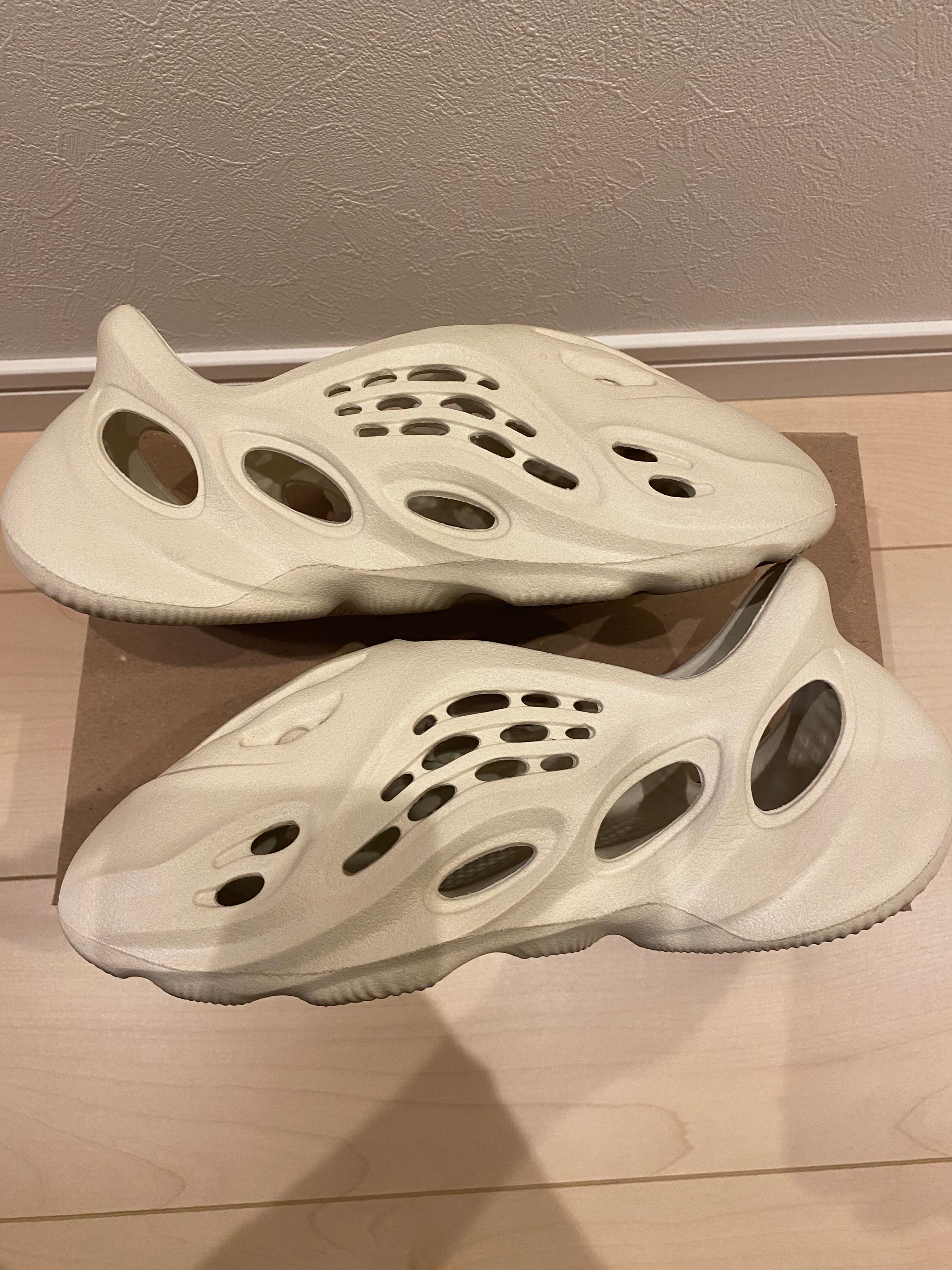 adidas YEEZY Foam Runner "Sand"