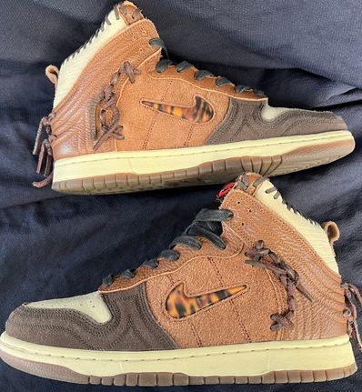 BODEGA × NIKE DUNK HIGH