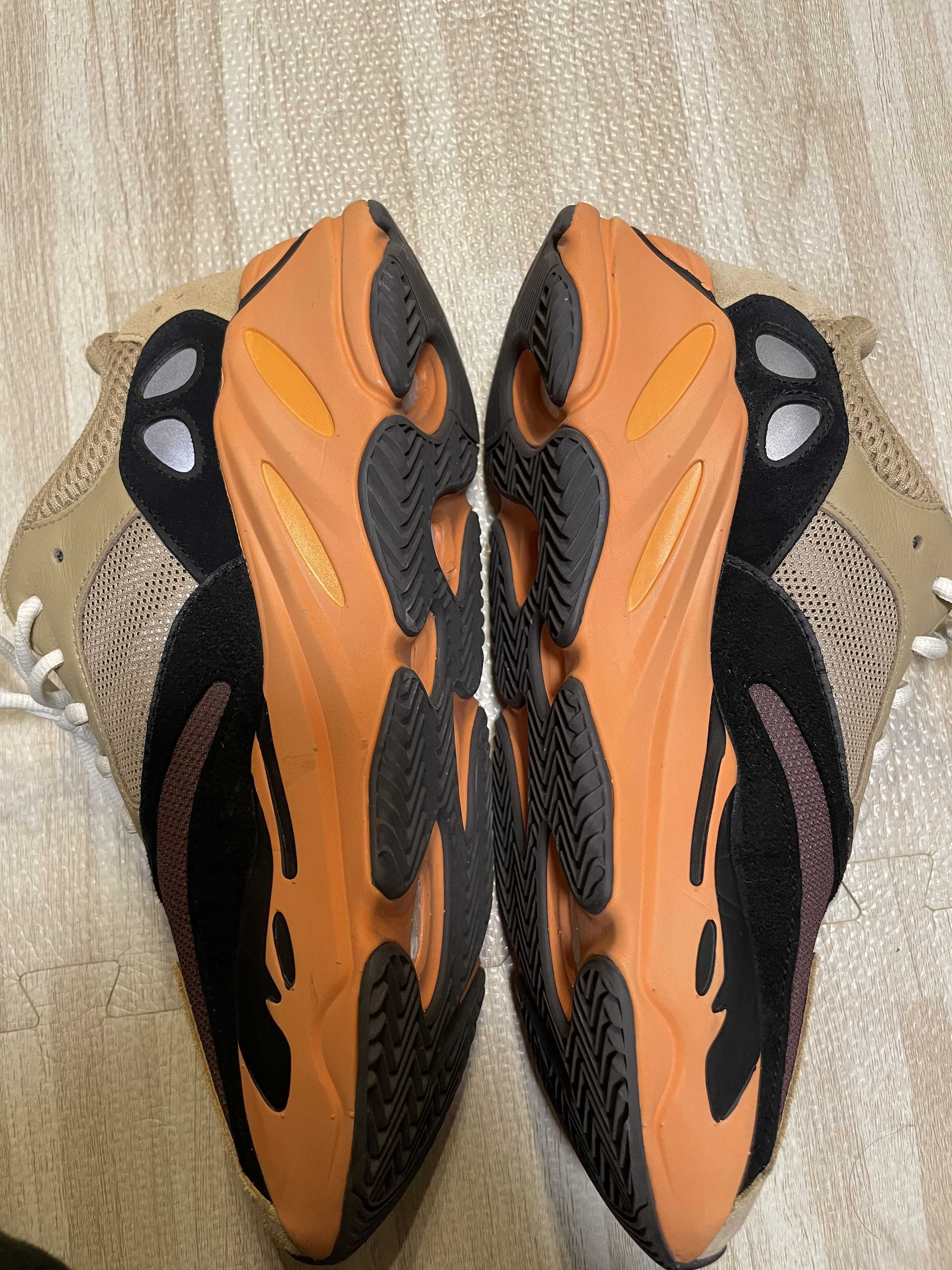 adidas YEEZY Boost 700 "Enflame Amber"