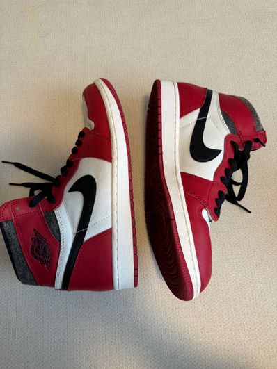 Nike Air Jordan 1 High OG "Lost & Found/Chicago"