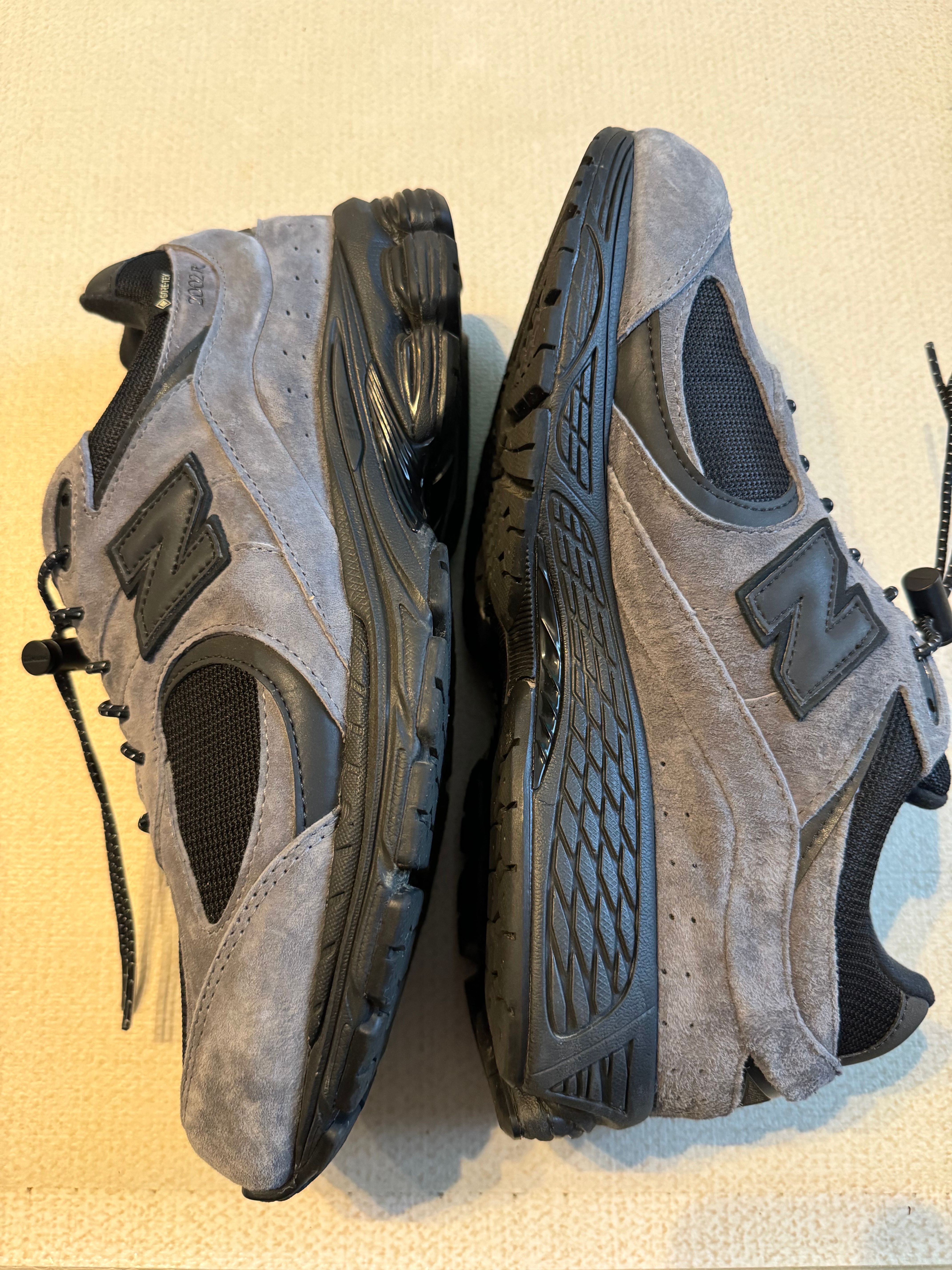 JJJJound × New Balance 2002R GORE-TEX "Charcoal" M2002RXZ