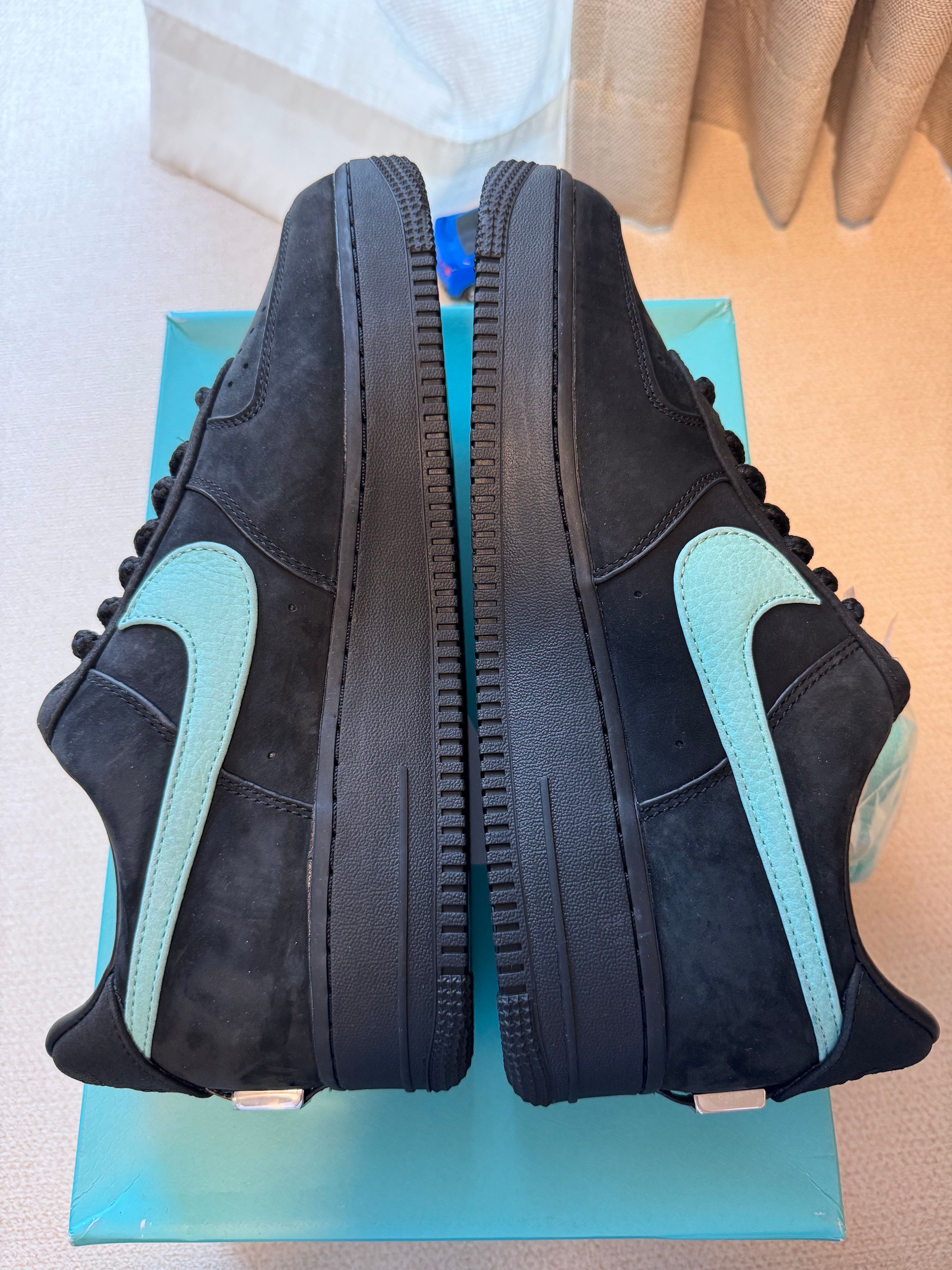 Tiffany & Co. × Nike Air Force 1 Low "1837"