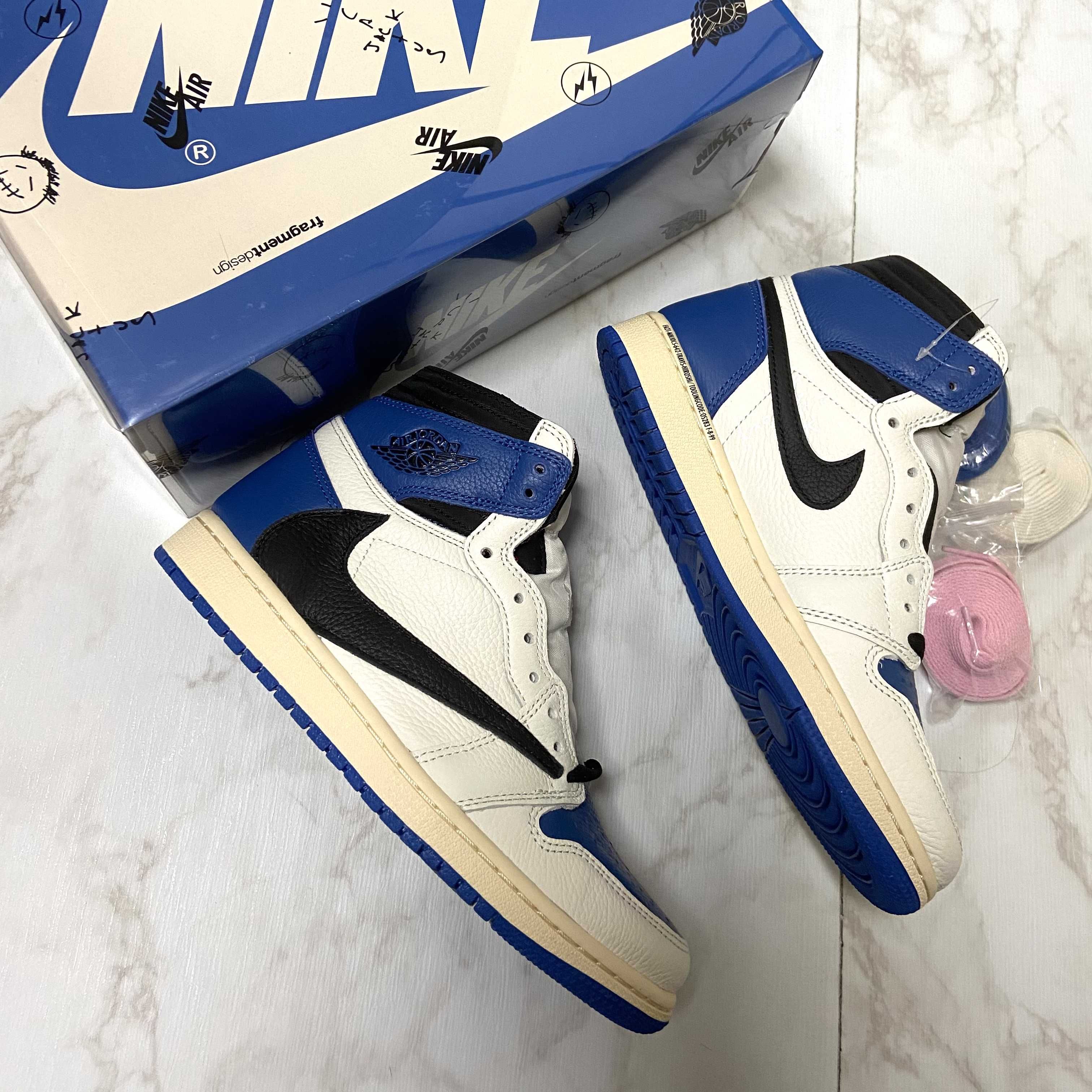 Travis Scott × fragment design × Nike Air Jordan 1 Retro High OG SP "Military Blue"