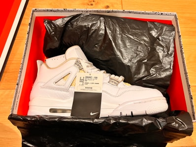 Nike Air Jordan 4 "Pure Money" (2017)