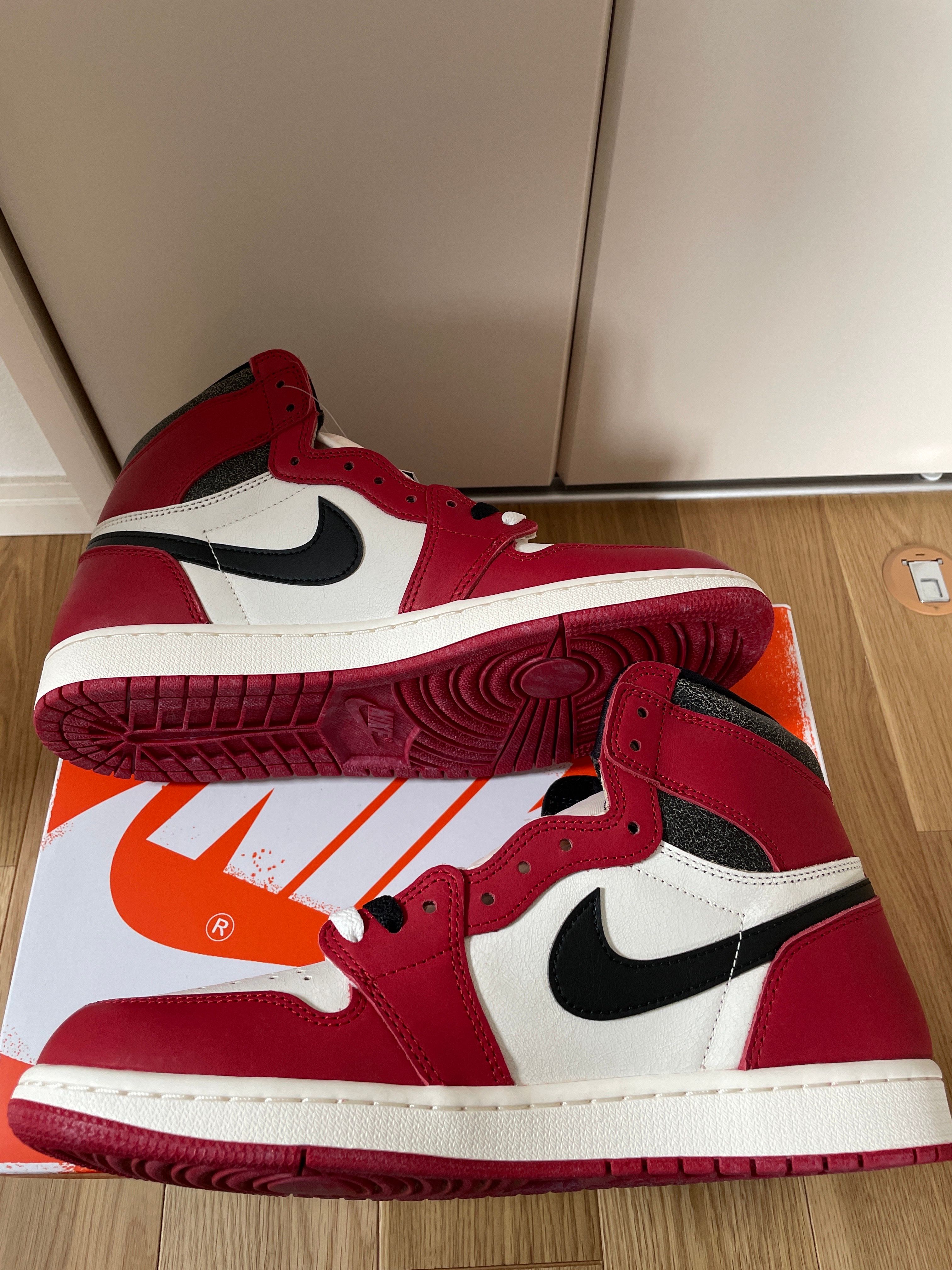 Nike Air Jordan 1 High OG "Lost & Found/Chicago"