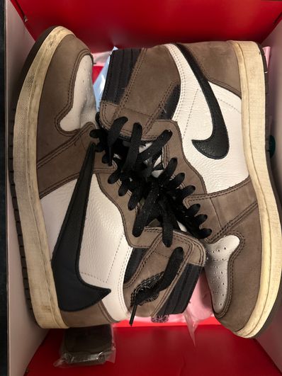 Travis Scott × Nike Air Jordan 1 Retro High OG TS SP "Sail/Dark Mocha"