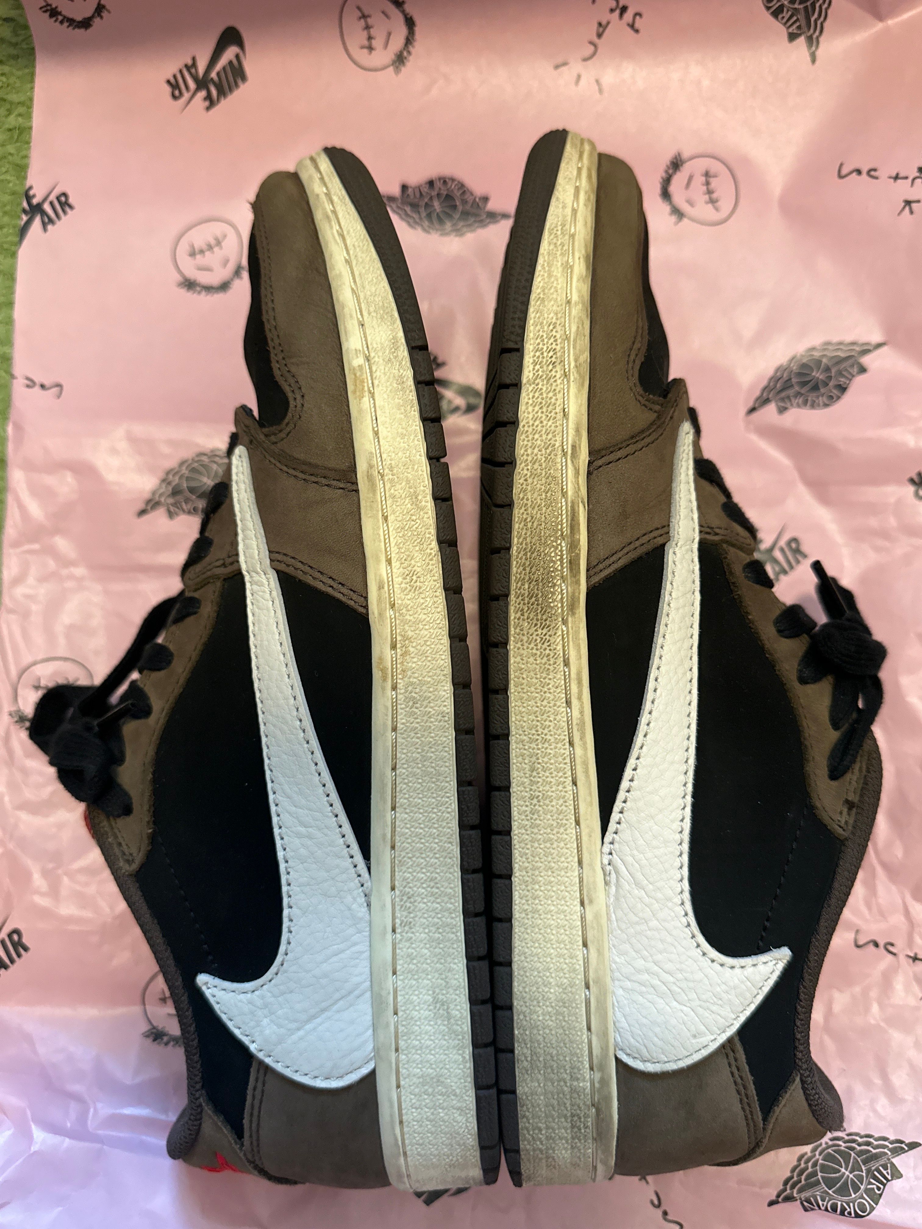 Travis Scott × Nike Air Jordan 1 Low OG SP-T "Black/Dark Mocha"