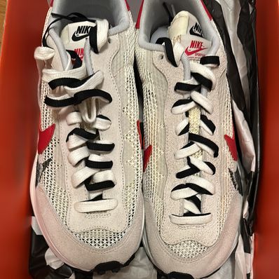 sacai × Nike Vapor Waffle "Royal Fuchsia"