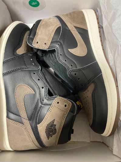 Nike Air Jordan 1 Retro High OG "Palomino"