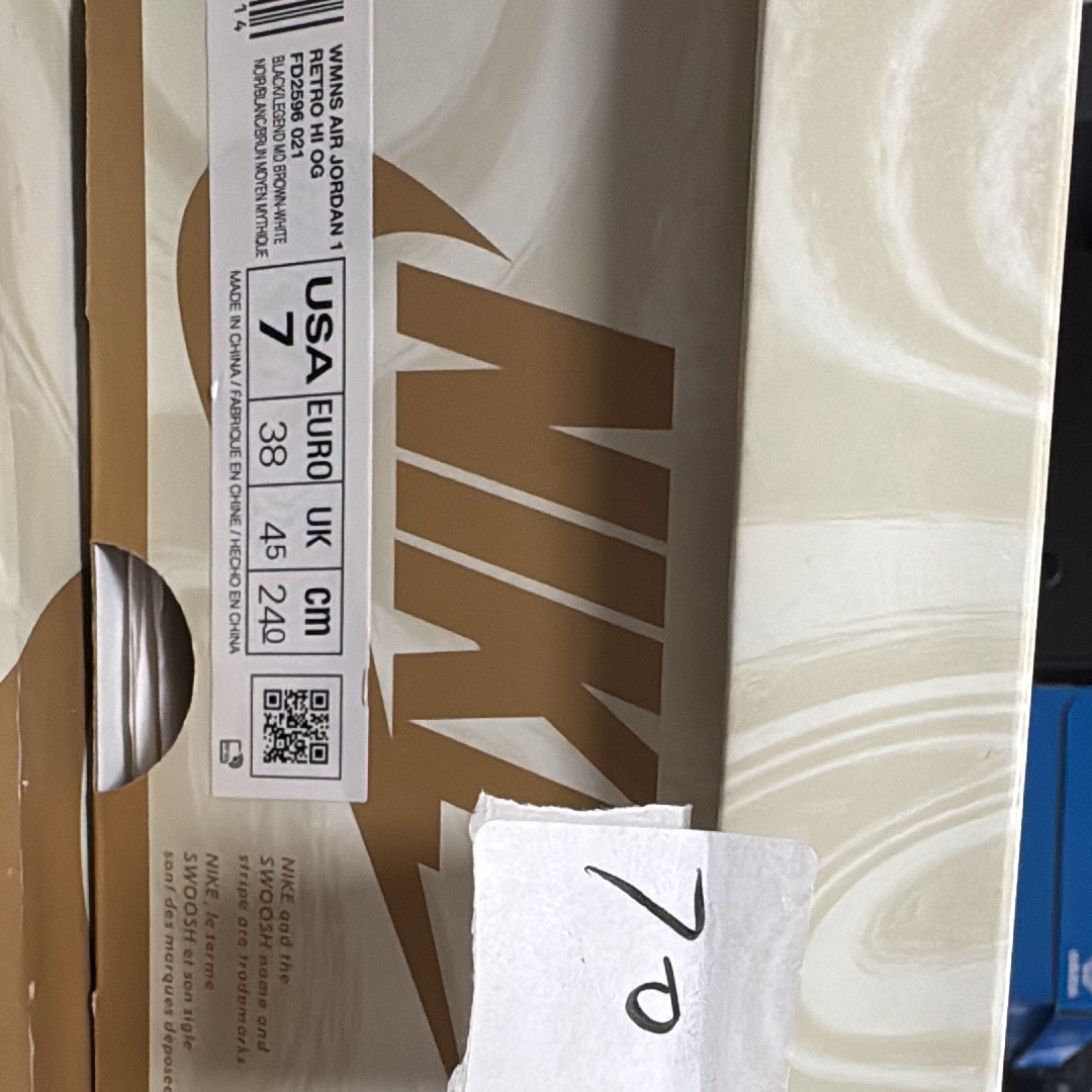 Nike Women's Air Jordan 1 Retro High OG "Latte"