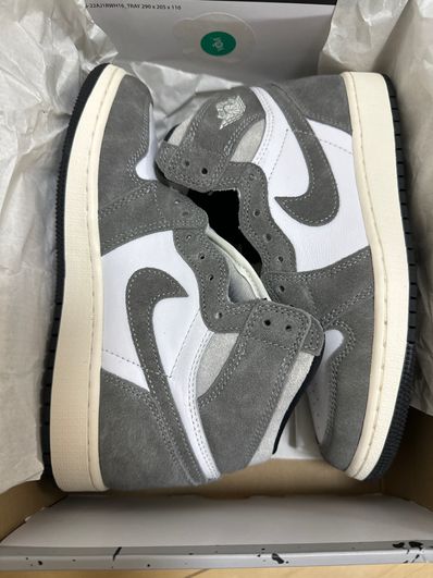 Nike GS Air Jordan 1 Retro High OG "Black and Smoke Grey"