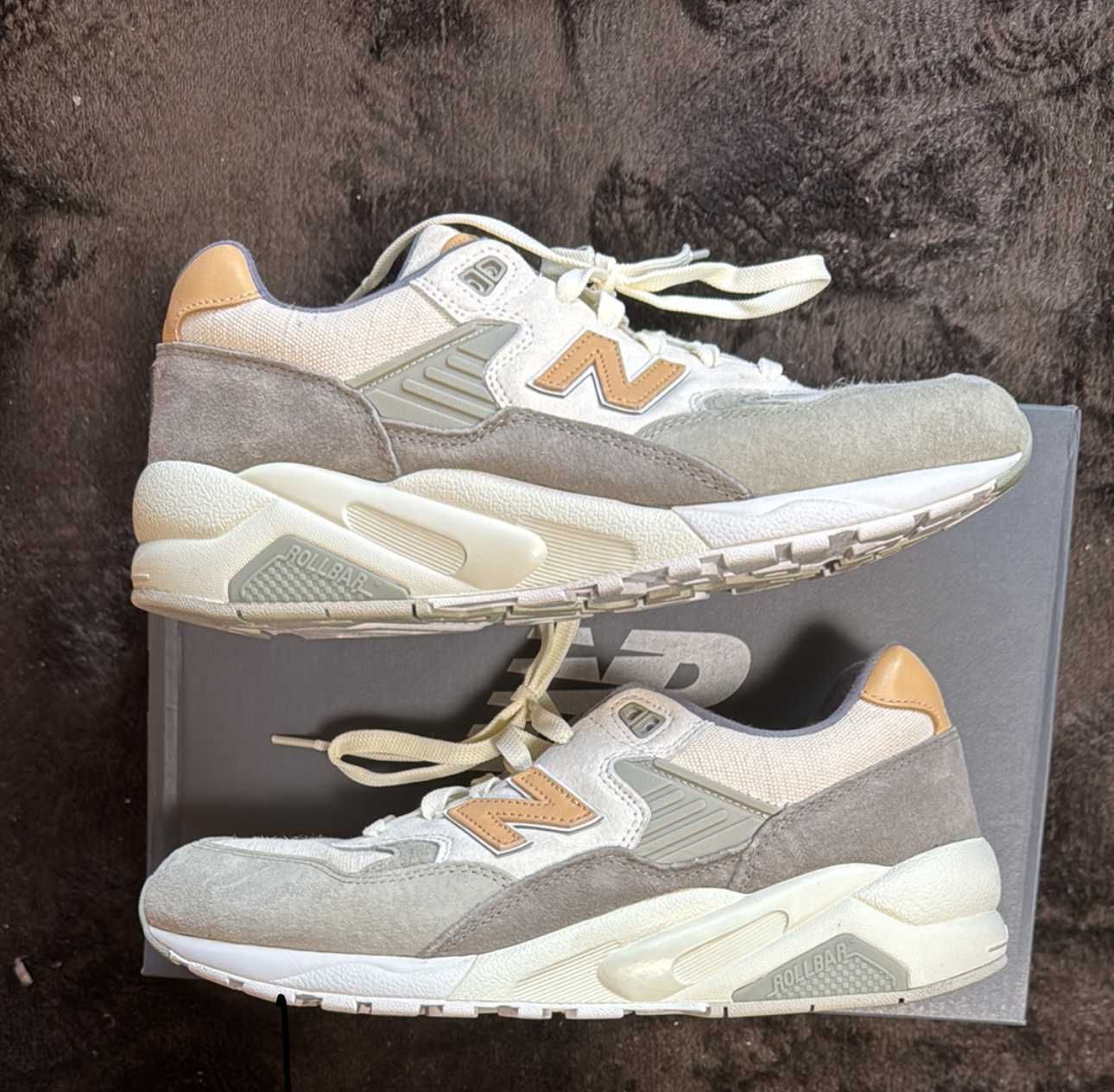 KITH × New Balance 580 "Malibu"