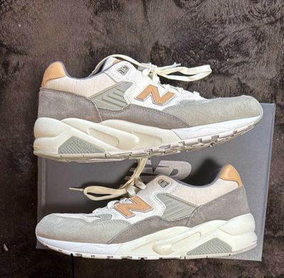 KITH × New Balance 580 "Malibu"