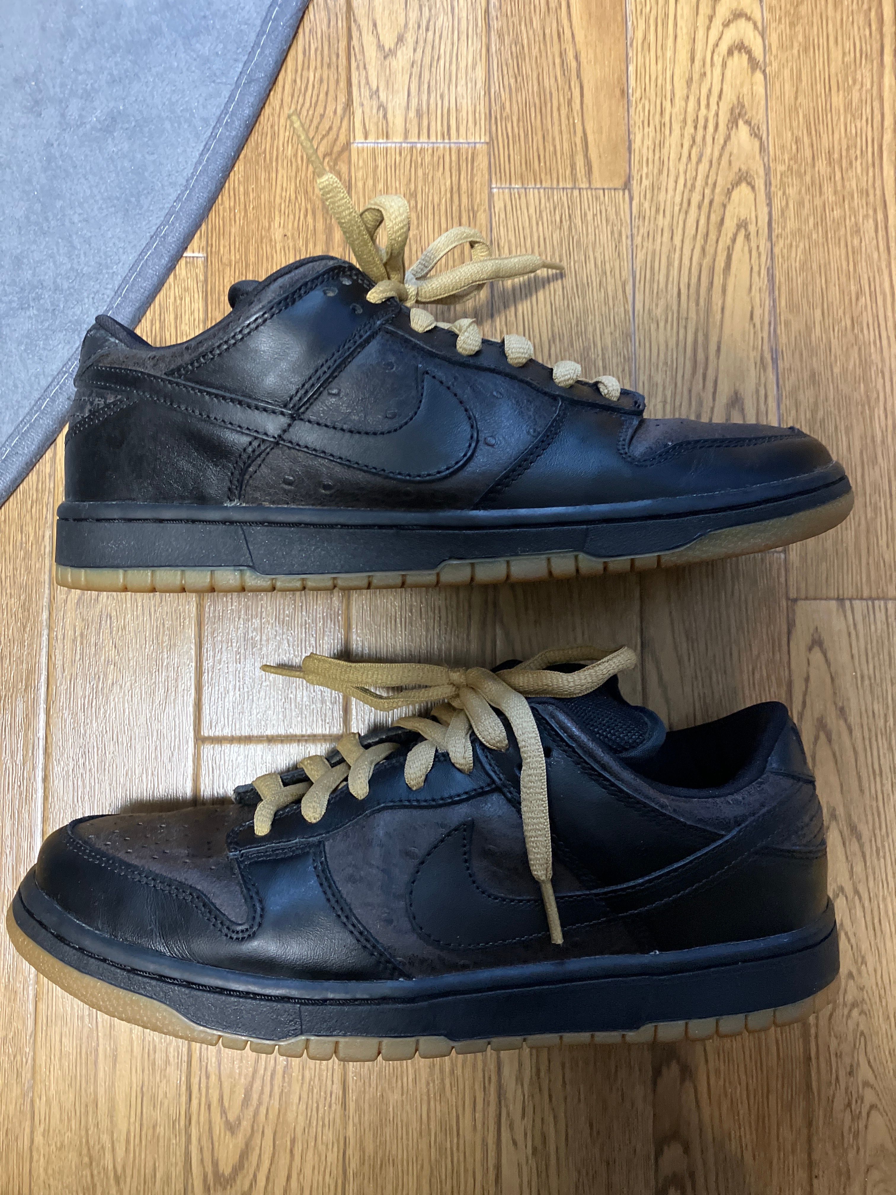 Nike SB Dunk Low "Ostrich"