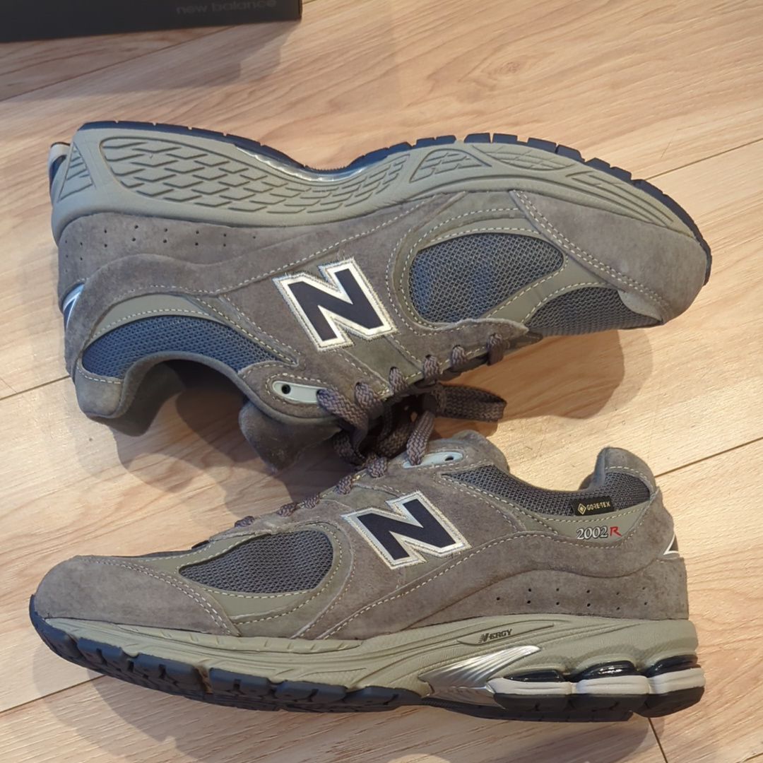 New Balance 2002R GORE-TEX "Castlerock"