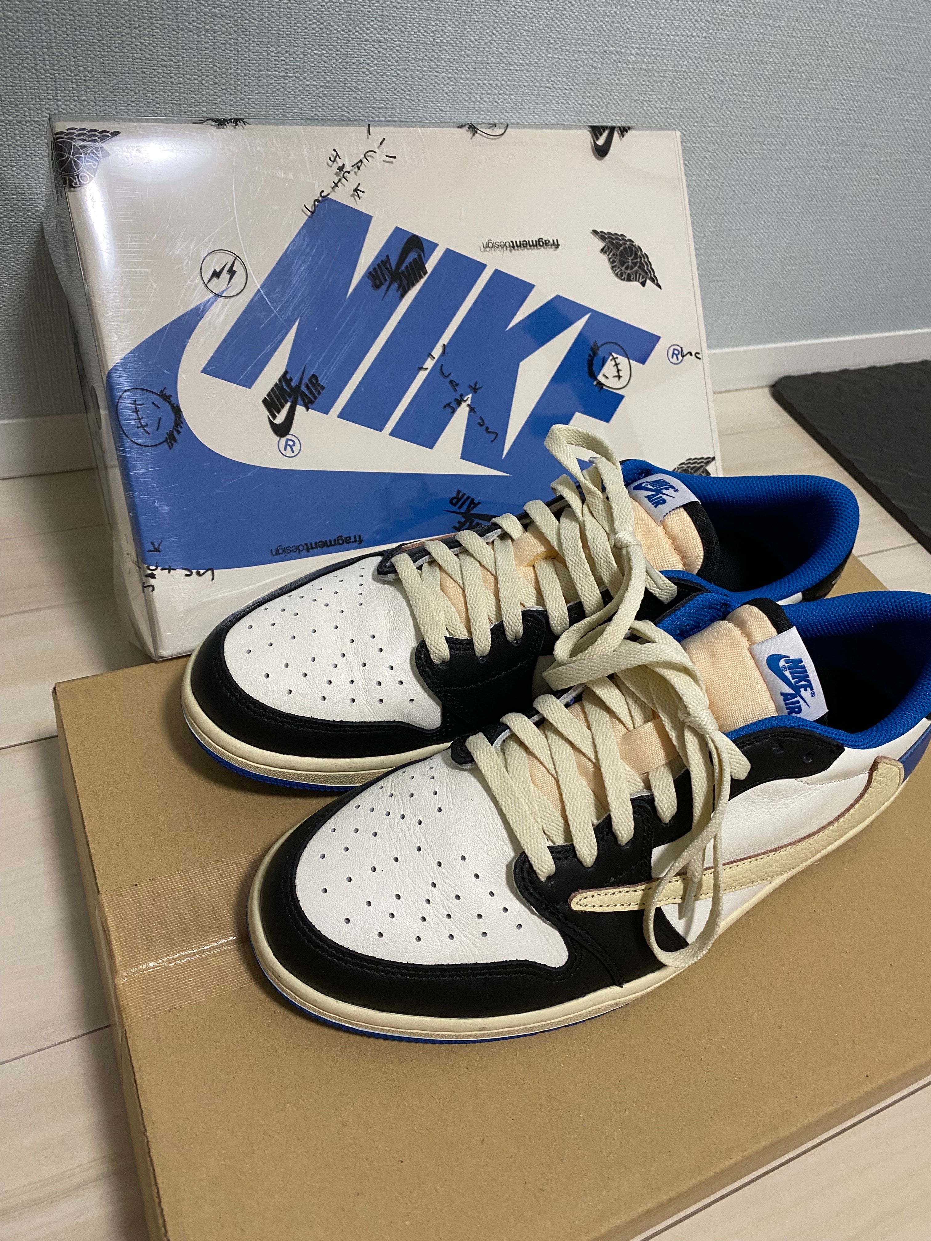 Travis Scott × fragment design × Nike Air Jordan 1 Low OG SP "Military Blue"