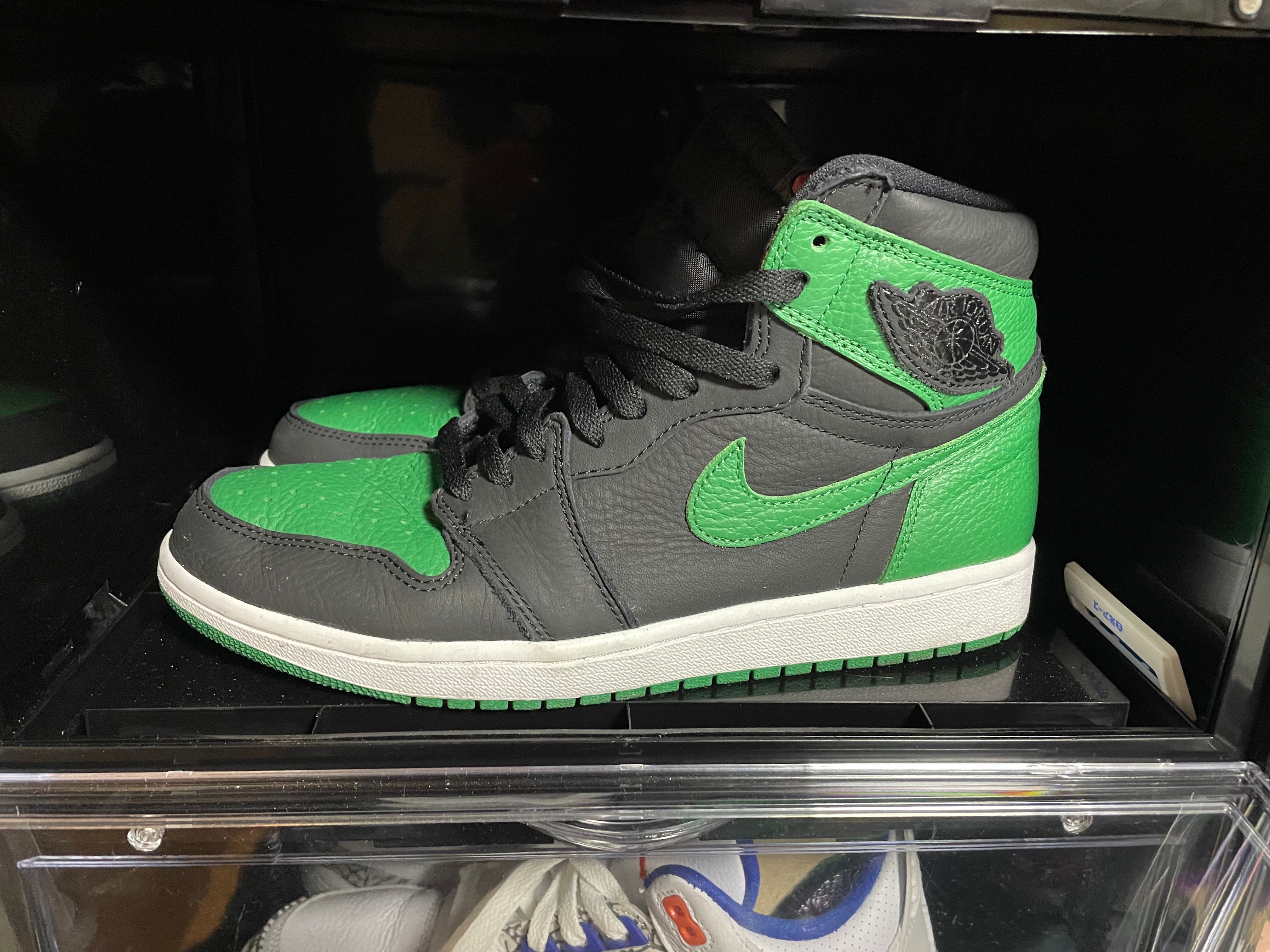 Nike Air Jordan 1 Retro High OG "Black/Pine Green" (2020)